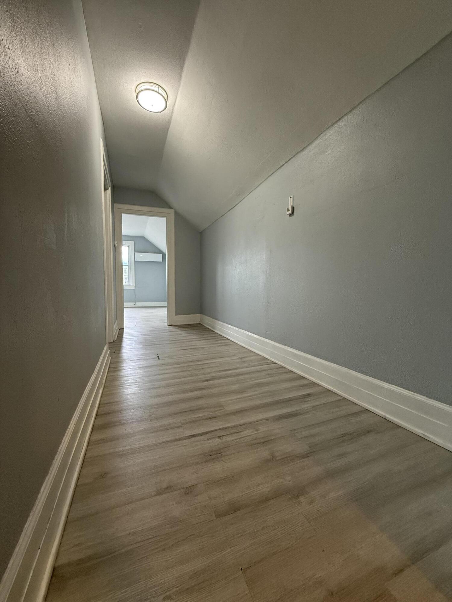 2921 Peck Street Property Photo 12