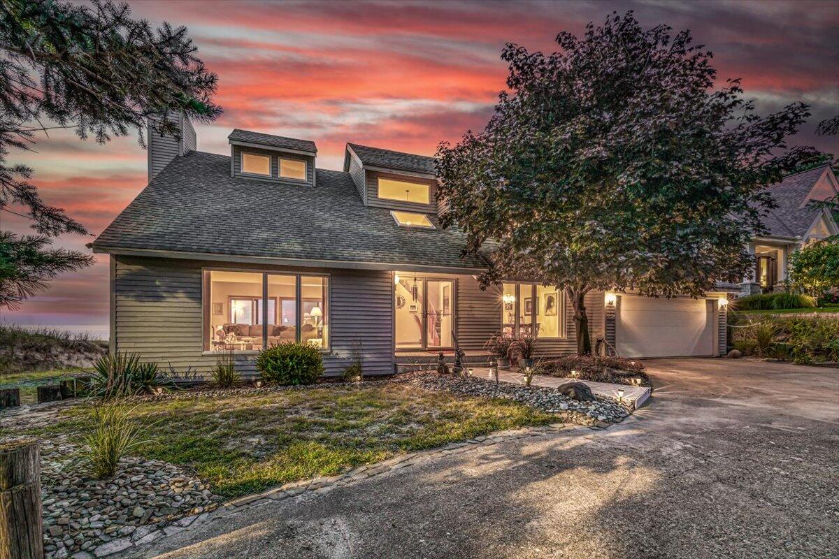 300 Marquette Drive Property Photo