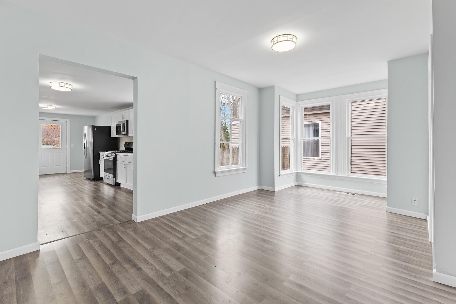 143 Park Street Property Photo 8