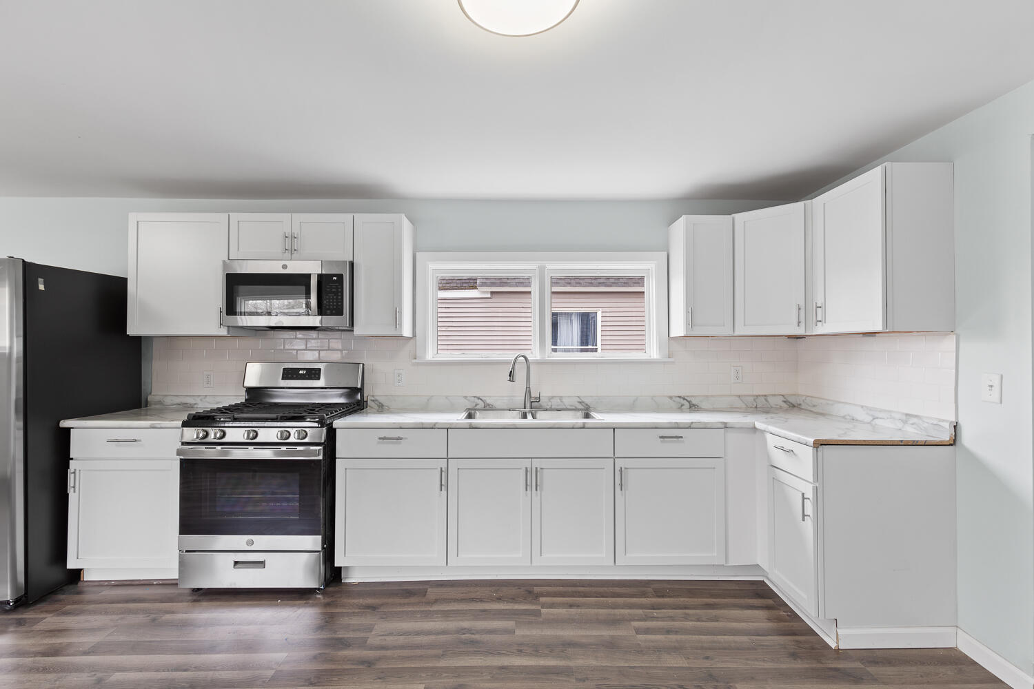 143 Park Street Property Photo 11