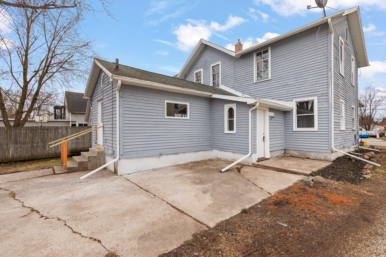 143 Park Street Property Photo 30