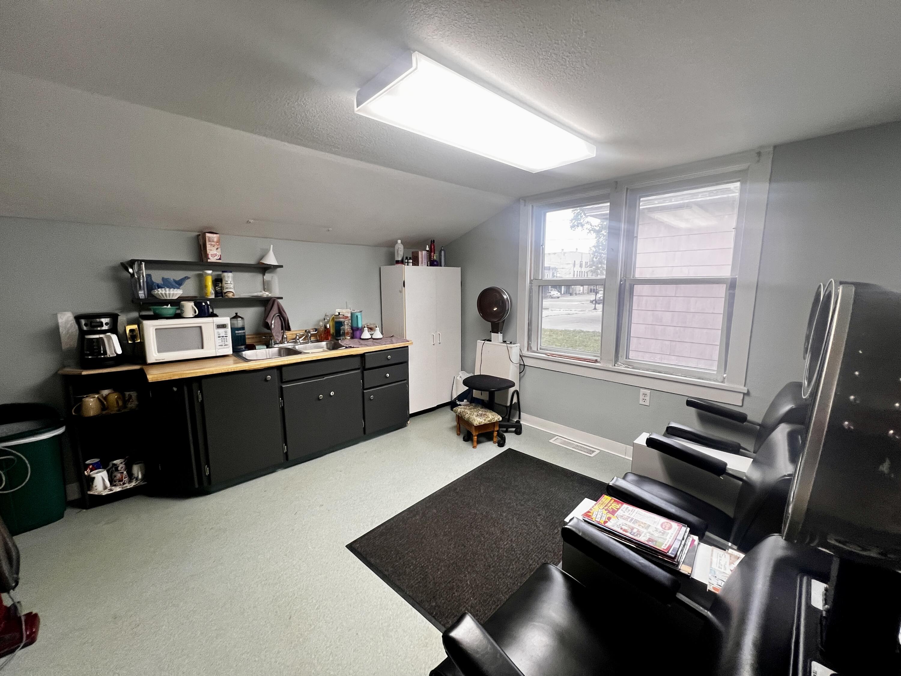 208 S Harrison Street Property Photo 13