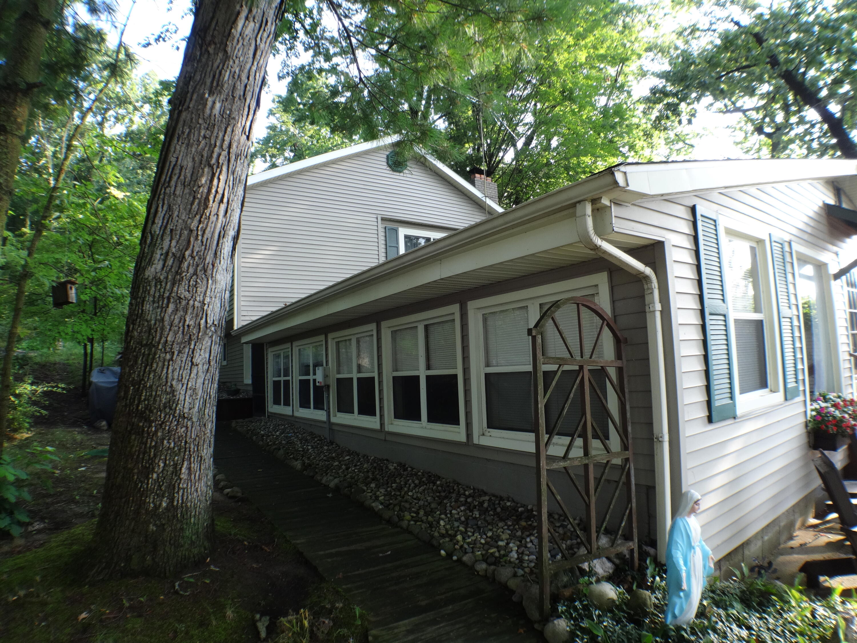 5701 Head Lake Road Property Photo 24