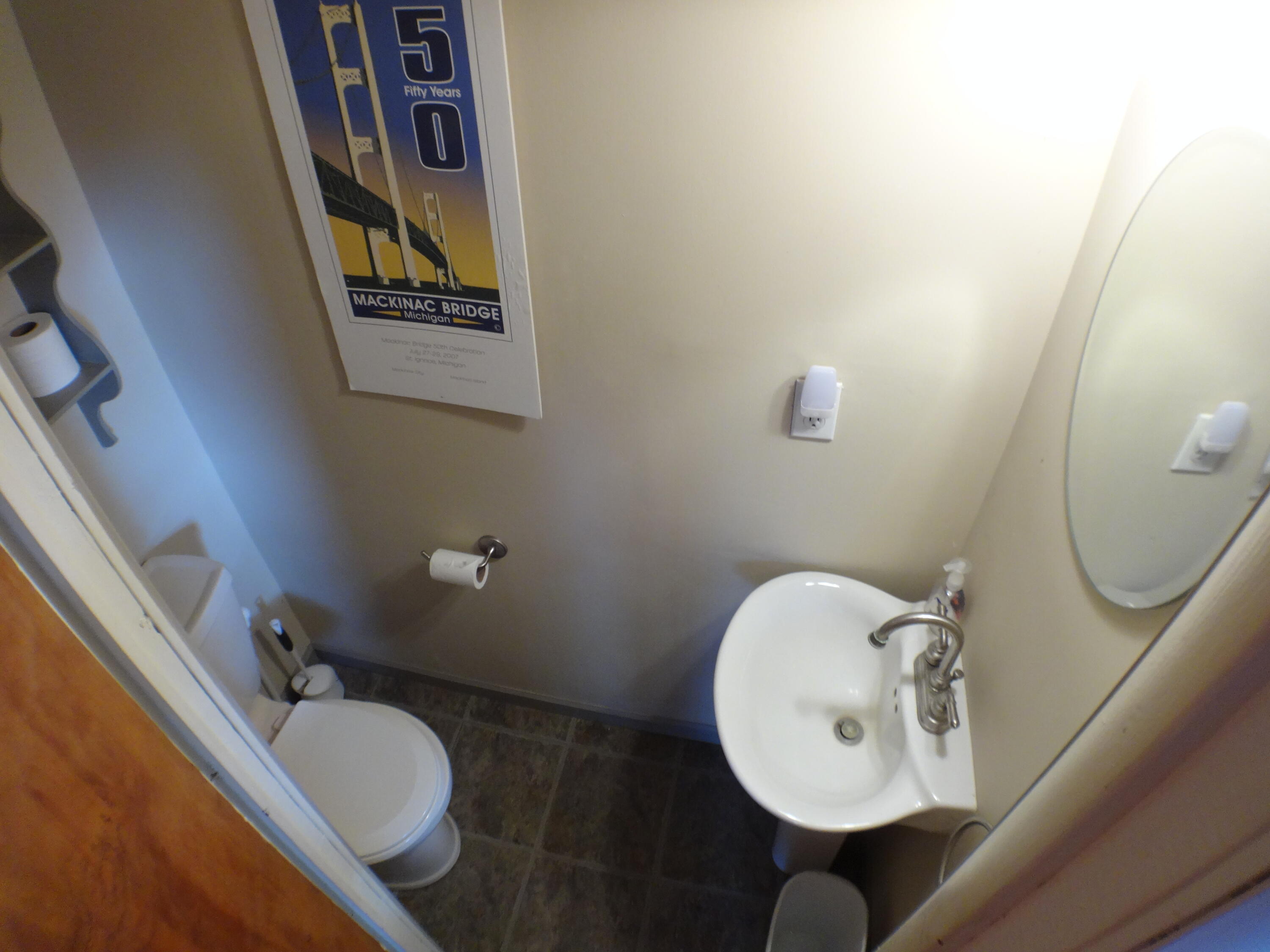 5701 Head Lake Road Property Photo 44