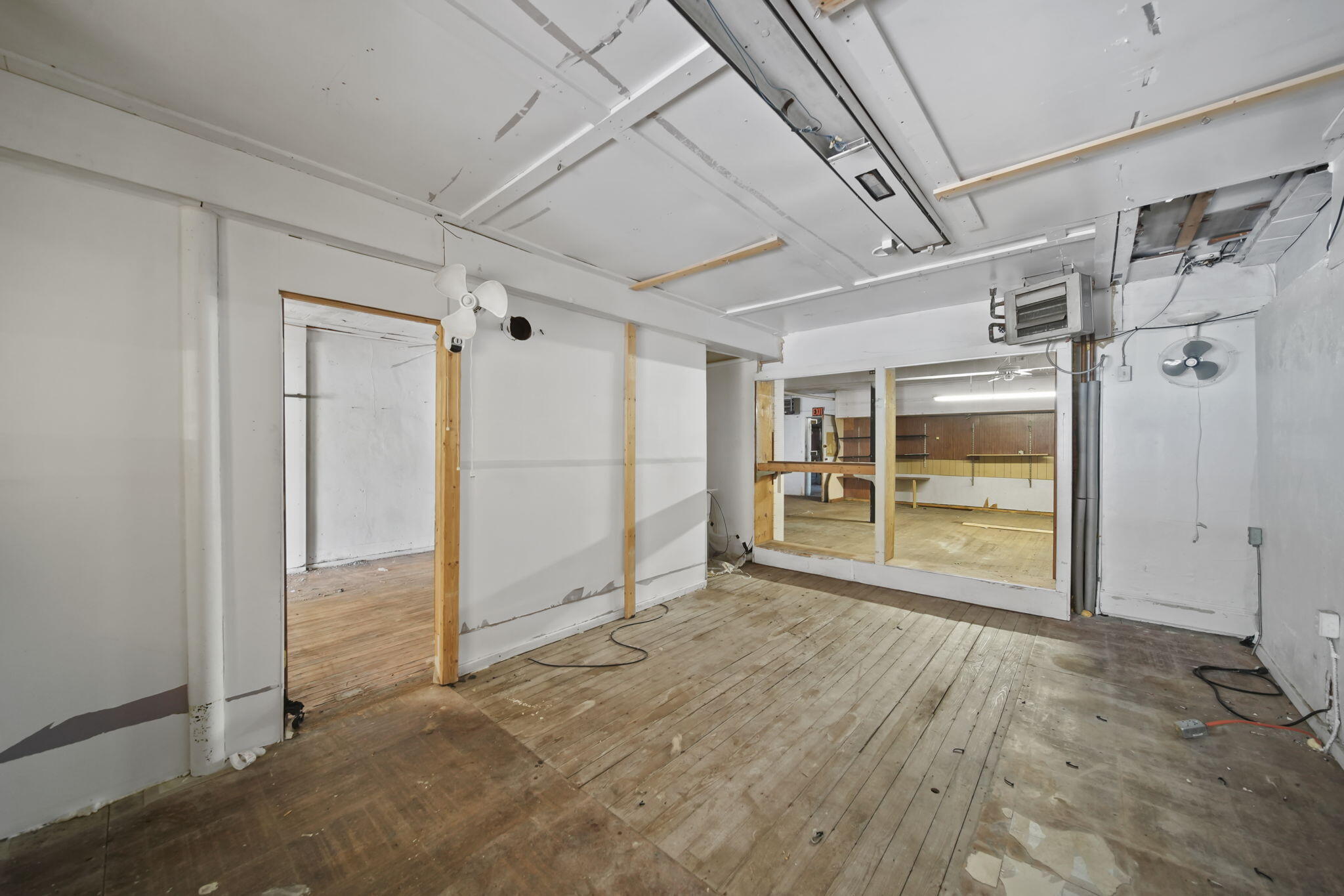 1314 Lansing Avenue Property Photo 9