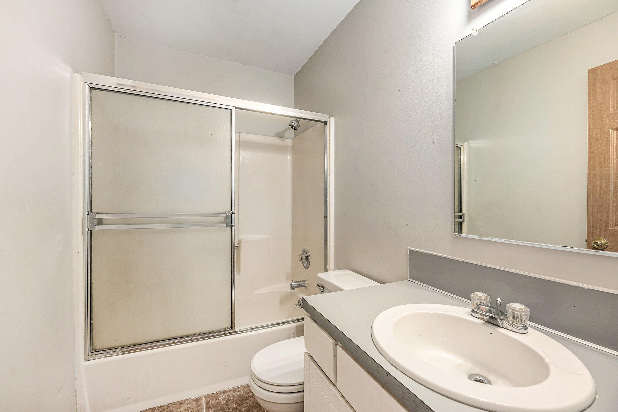 403 Stratford Way Property Photo 10