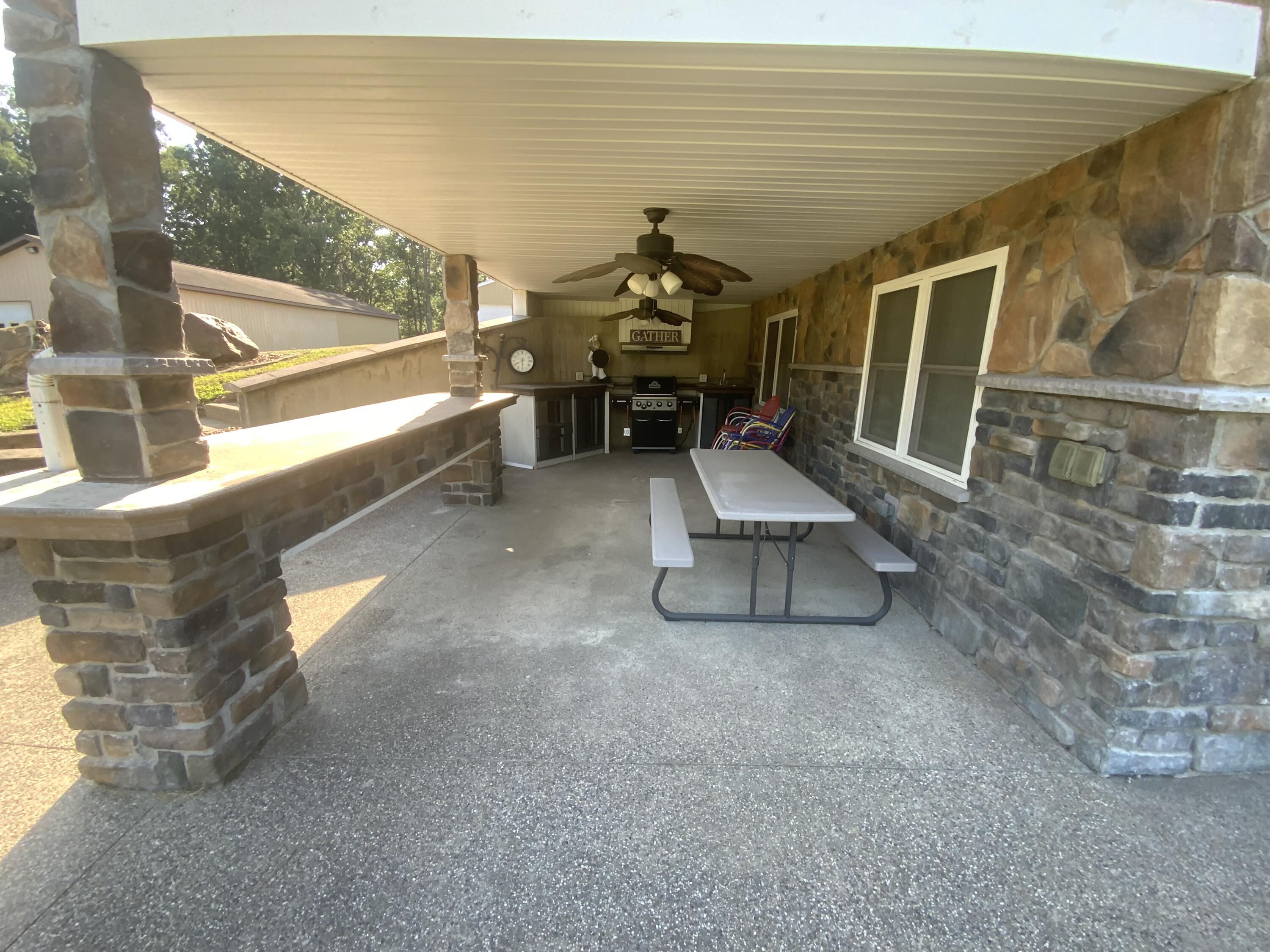 4350 Bailey Road Property Photo 19