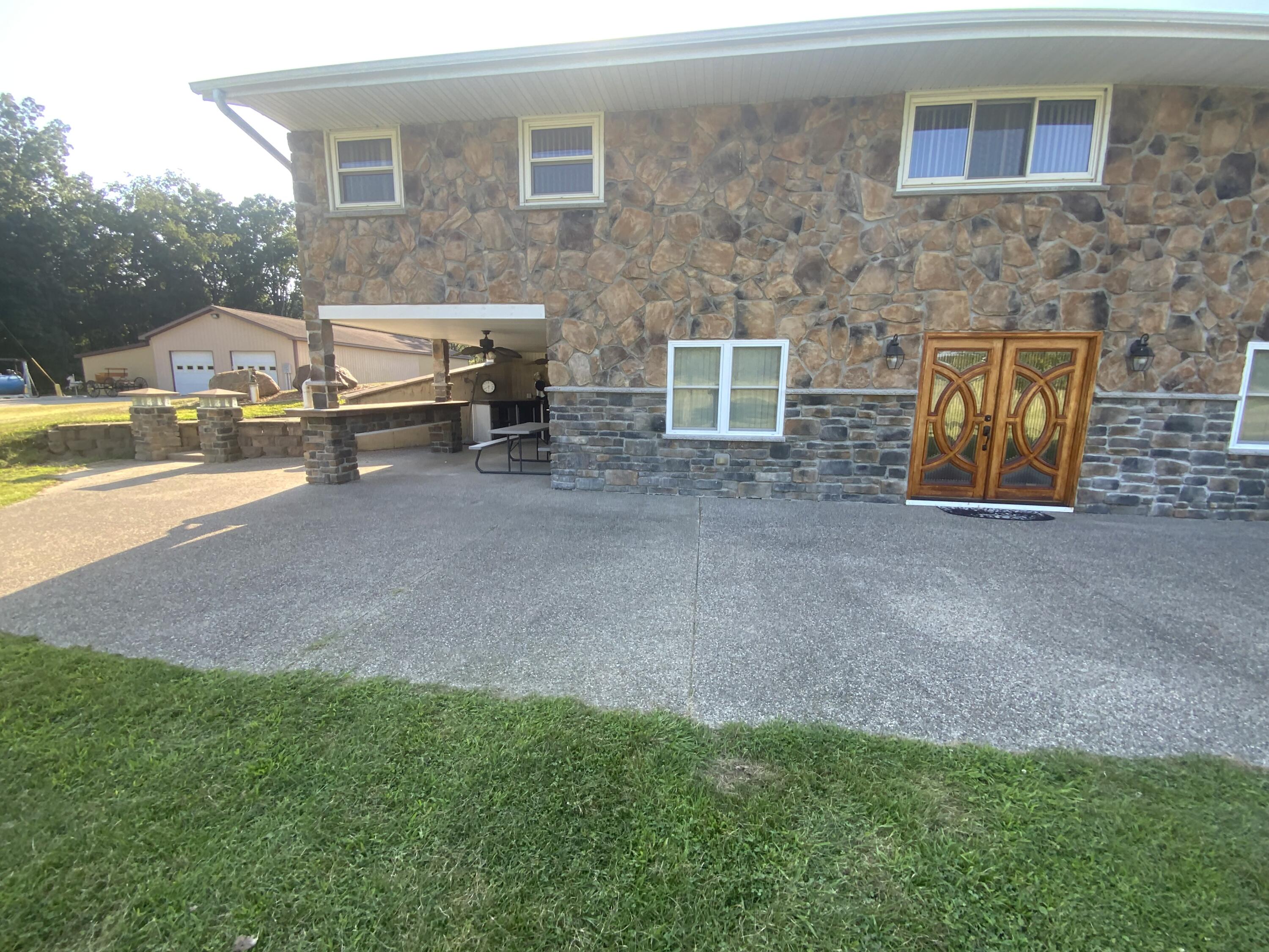 4350 Bailey Road Property Photo 20