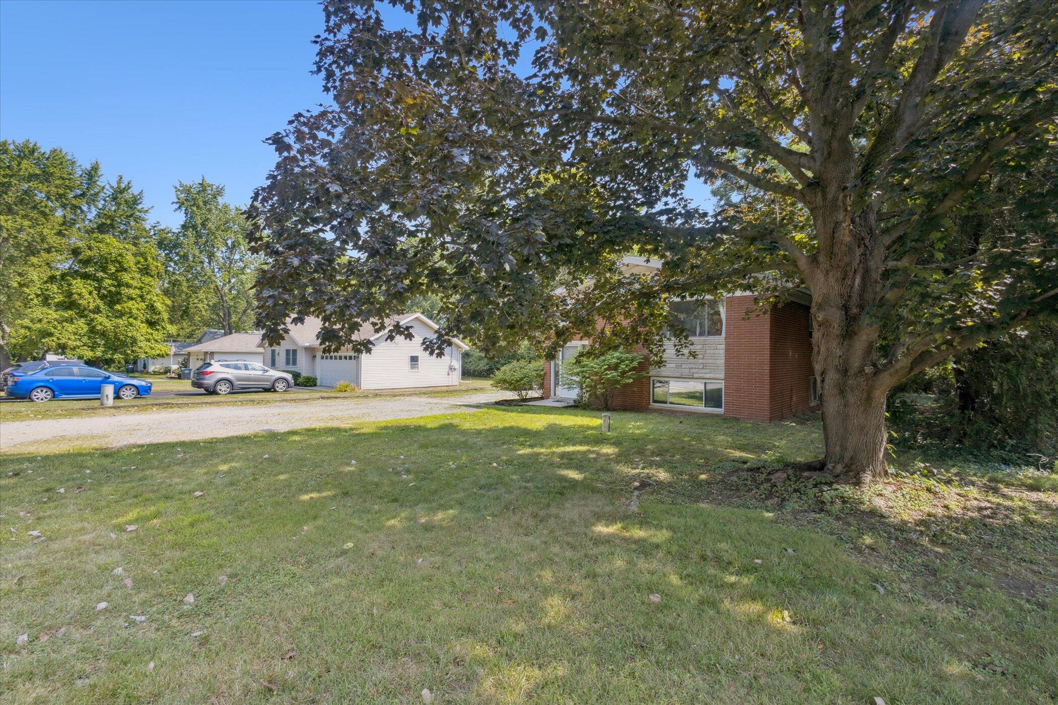 7039 Curtis Drive Property Photo 4