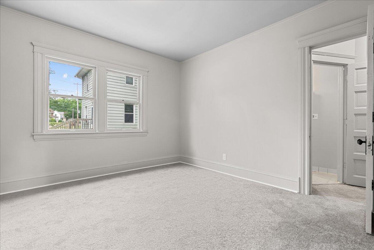 916 Wildwood Avenue Property Photo 15