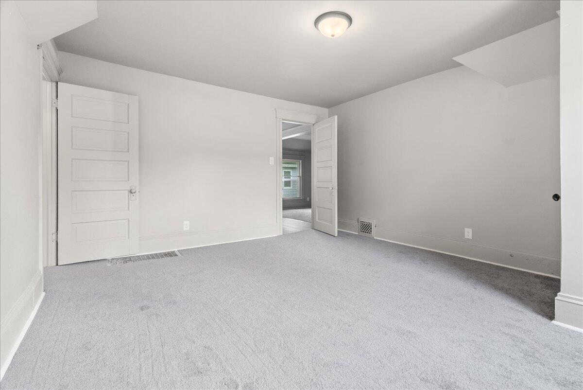 916 Wildwood Avenue Property Photo 37