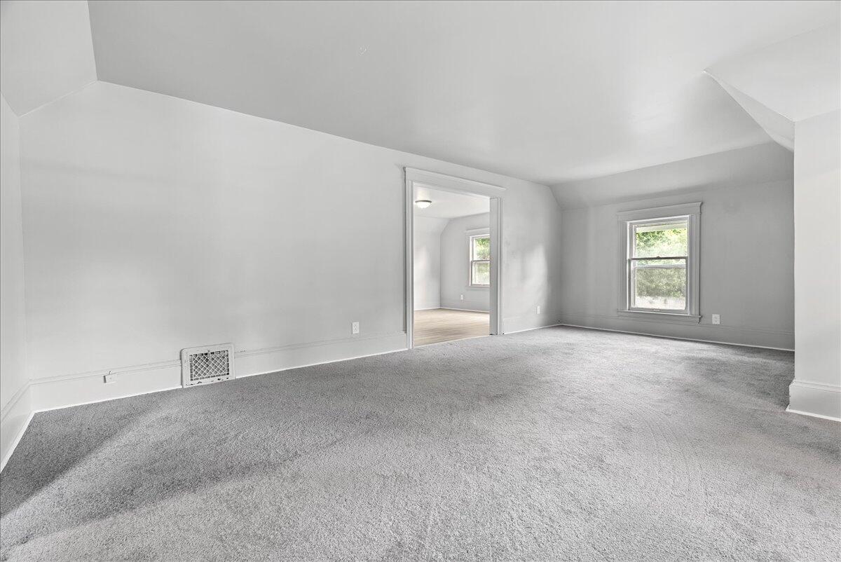 916 Wildwood Avenue Property Photo 41