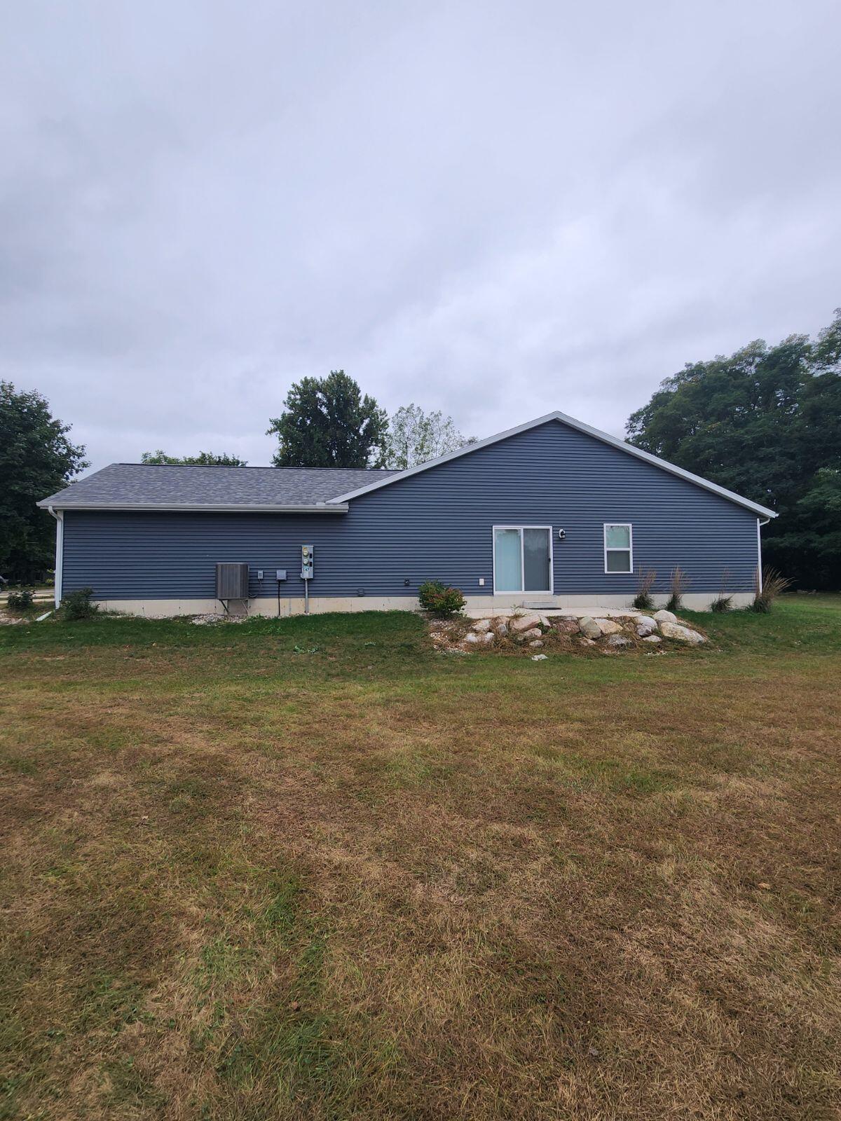 545 N Main Street Property Photo 5