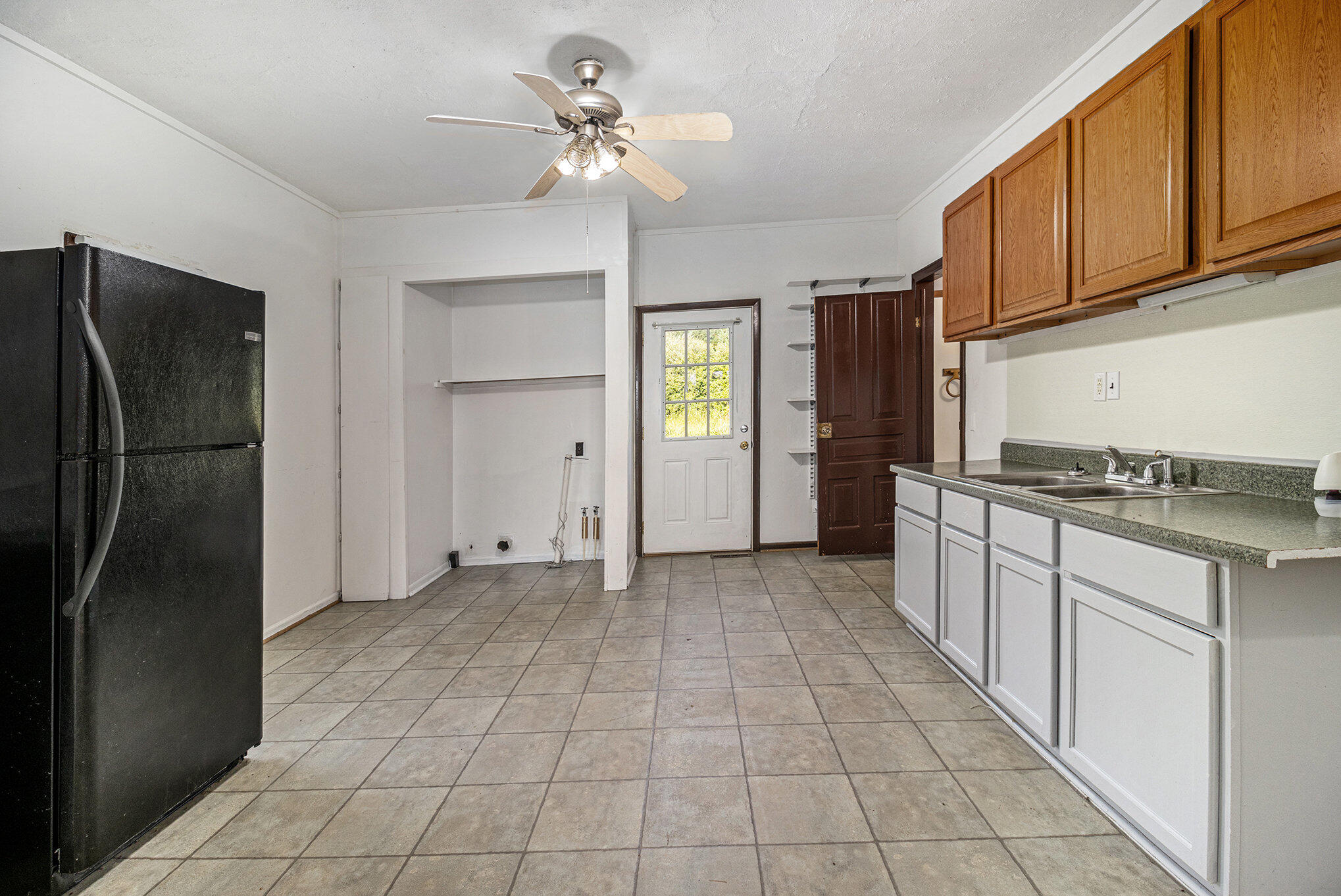 20916 12 Mile Road Property Photo 17