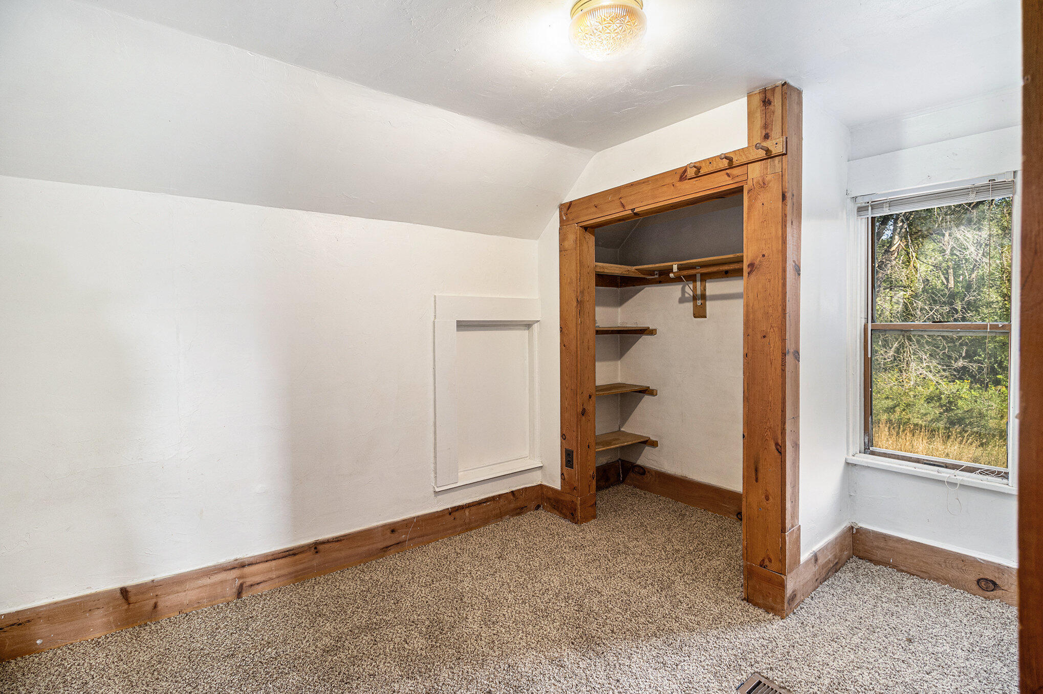 20916 12 Mile Road Property Photo 21