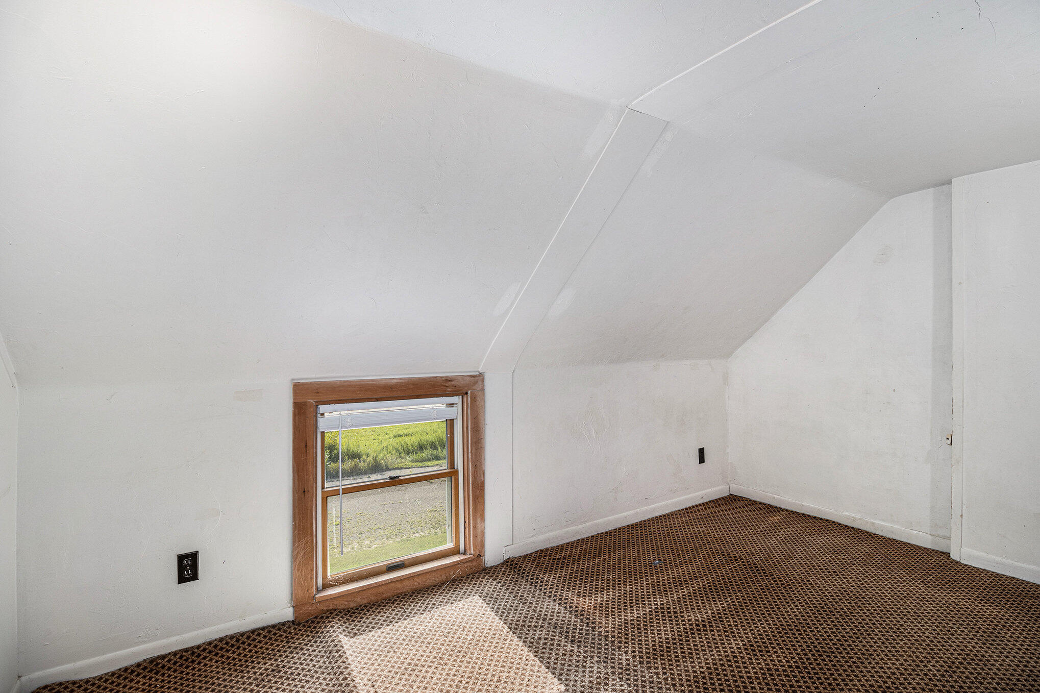 20916 12 Mile Road Property Photo 30