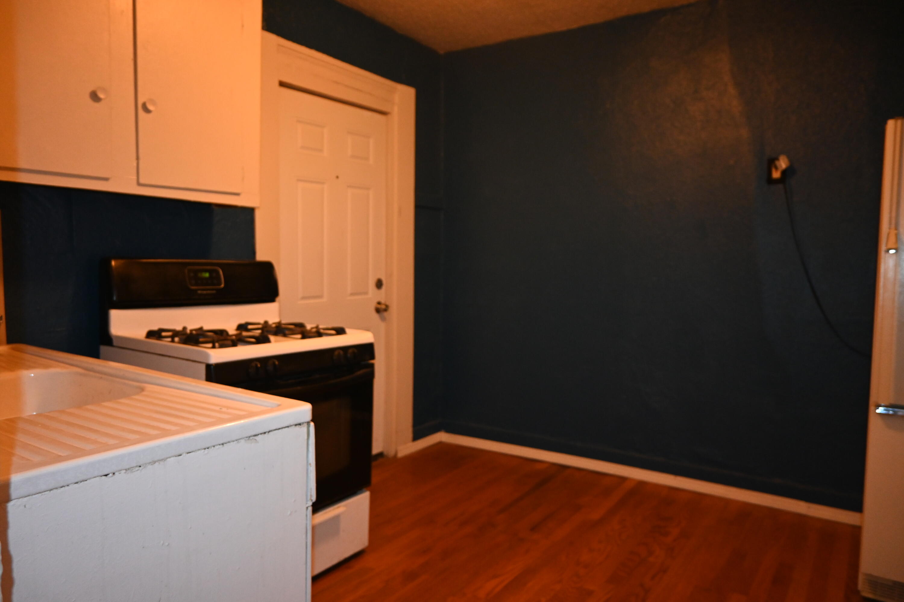 210 Amity Avenue Property Photo 11