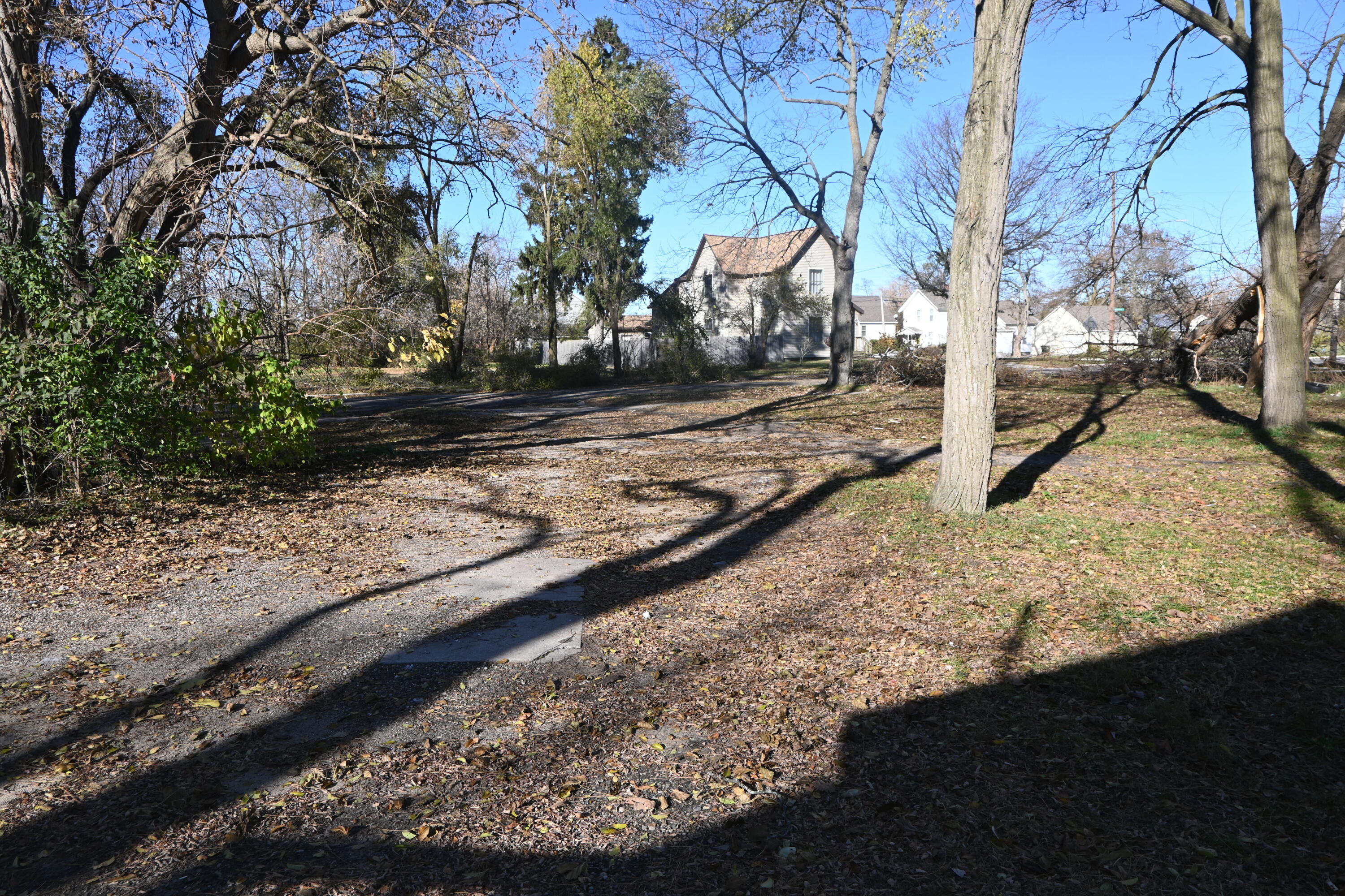 210 Amity Avenue Property Photo 31