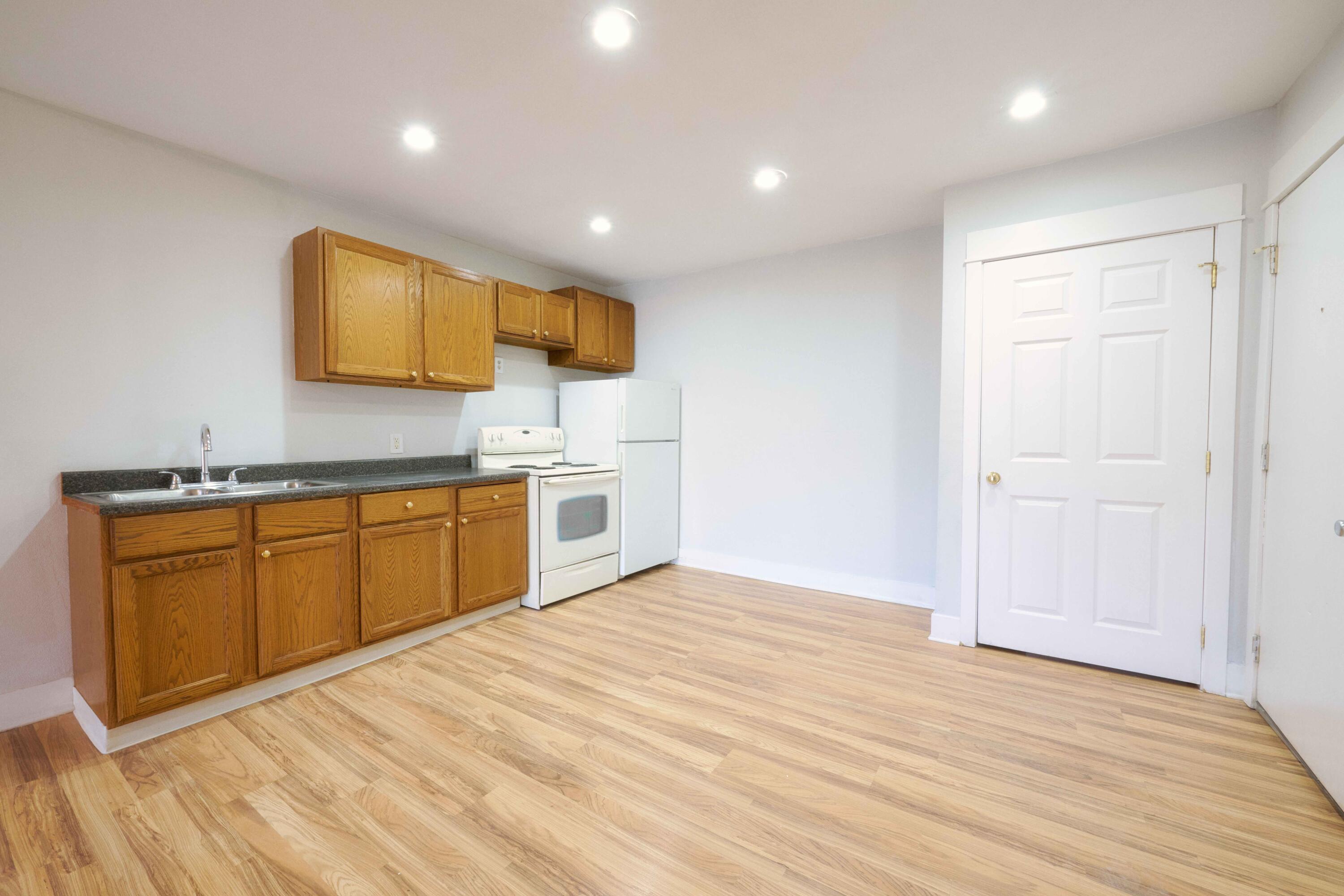 1336 Portage Street Property Photo 7