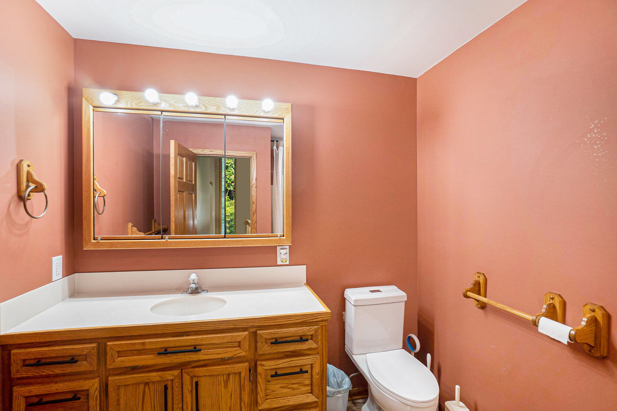 5821 W 88th Street Property Photo 24
