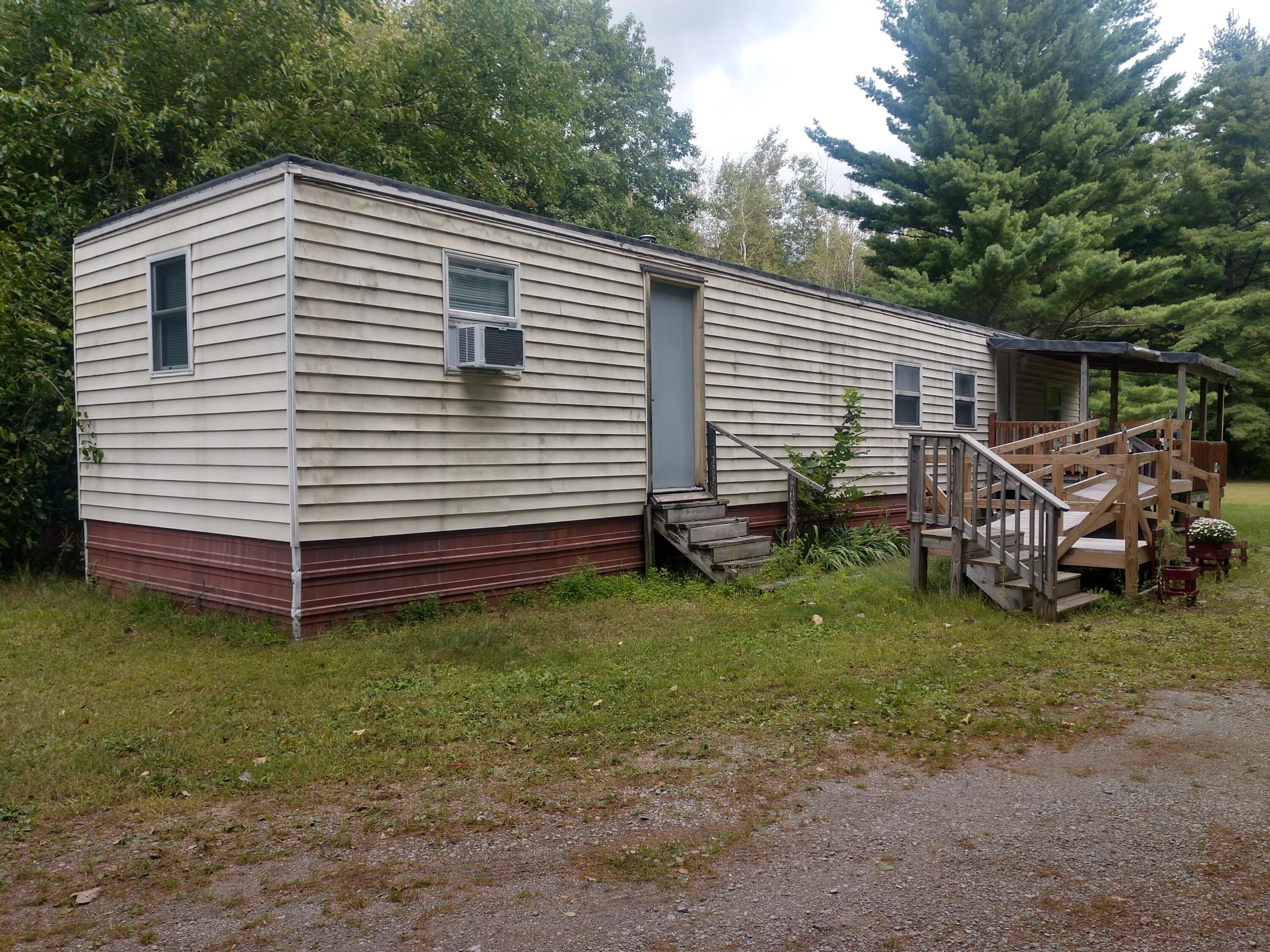 8653 E Remus Road Property Photo 1