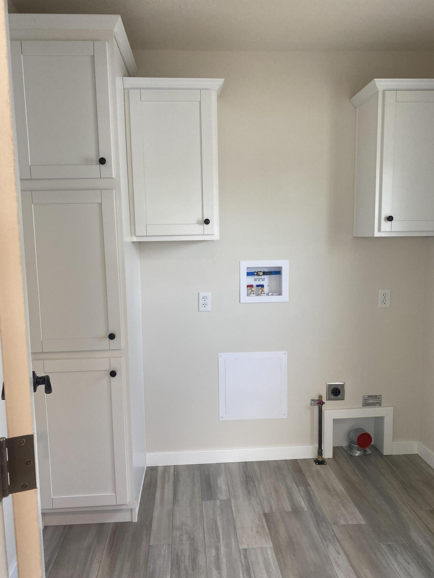 7117 White Oak Circle Property Photo 13