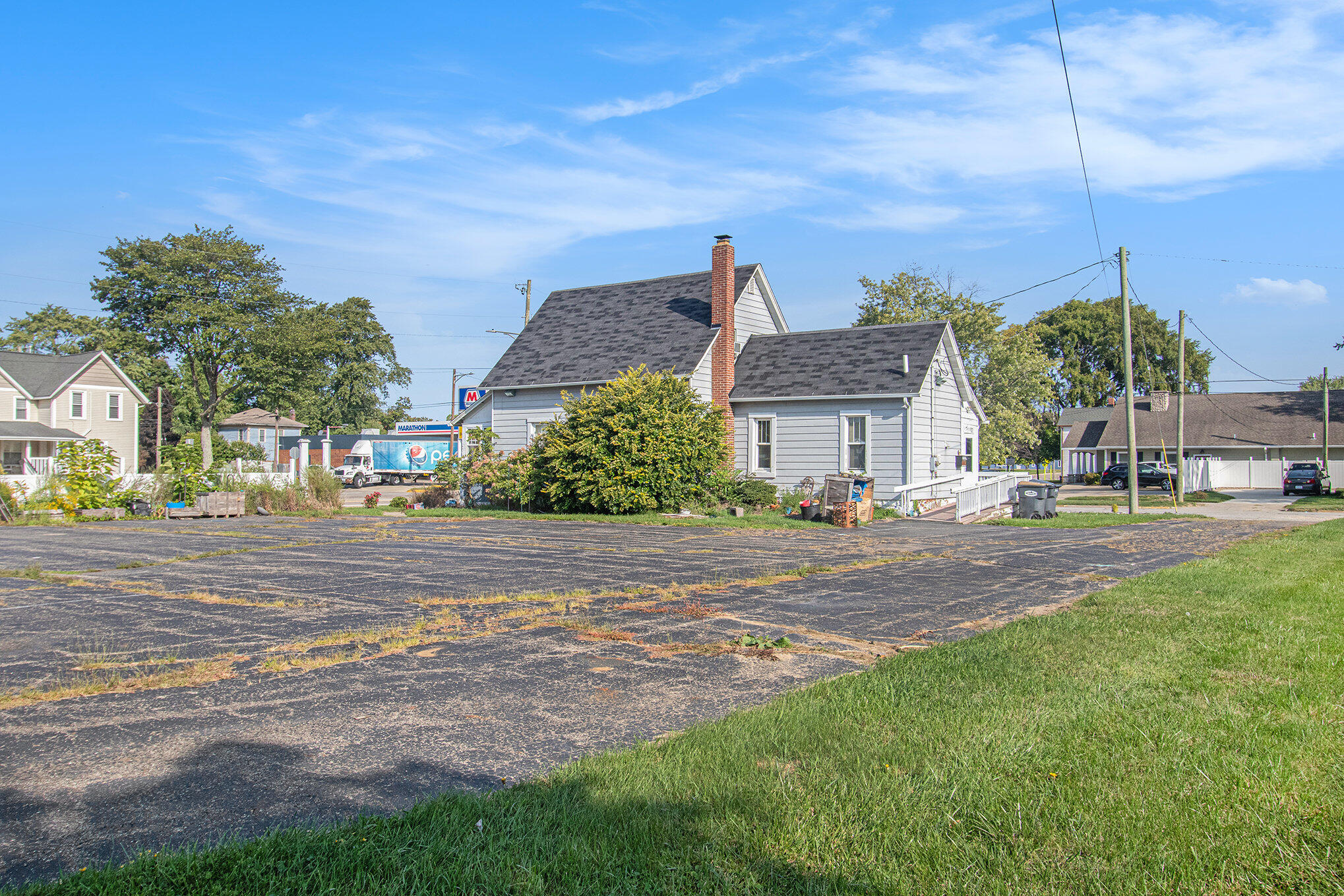 555 Broadway Street Property Photo 8