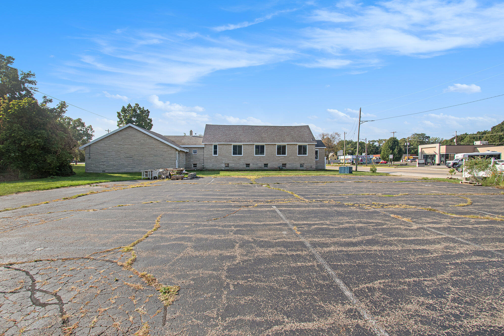 555 Broadway Street Property Photo 12