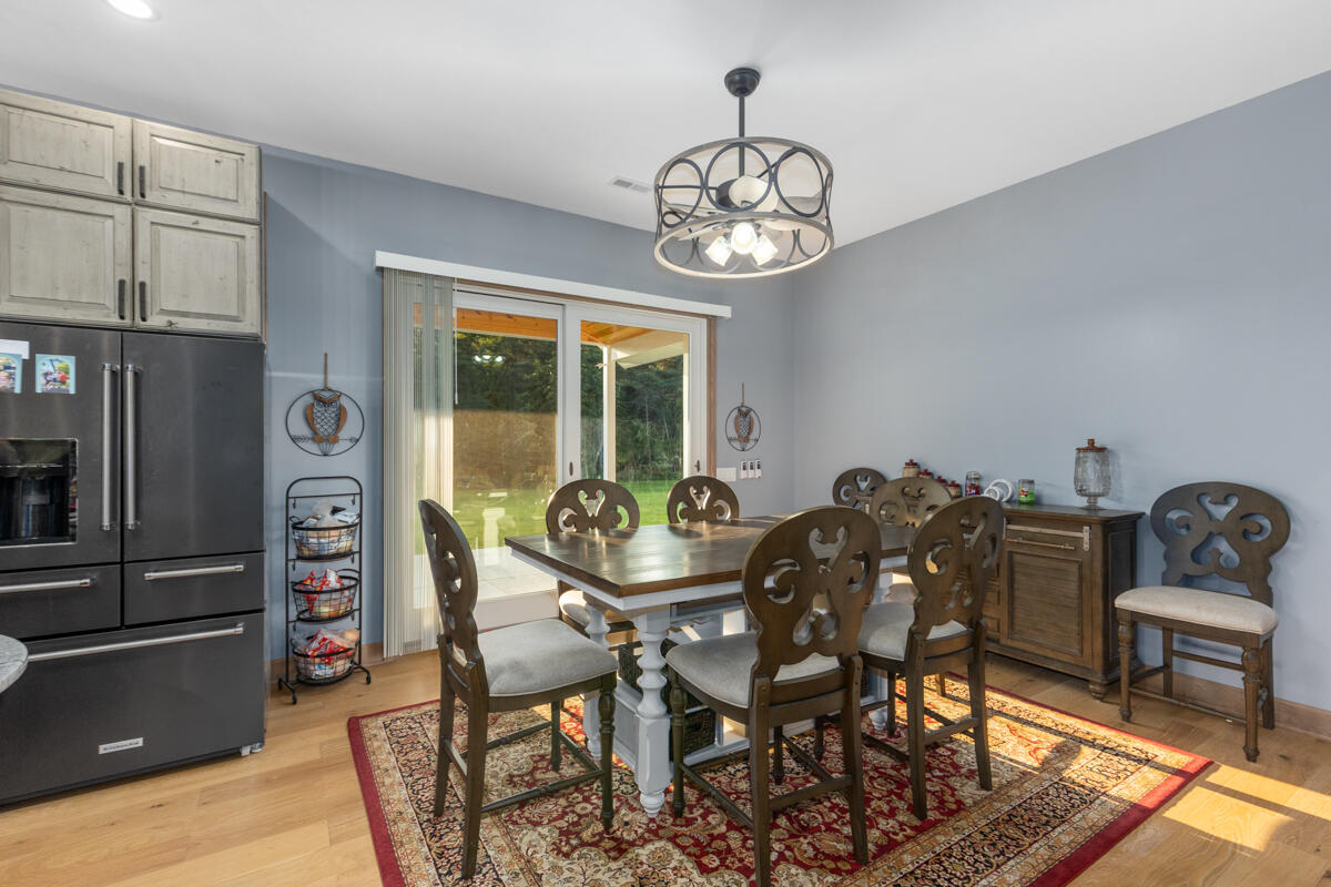 6432 Marsh Road Property Photo 18