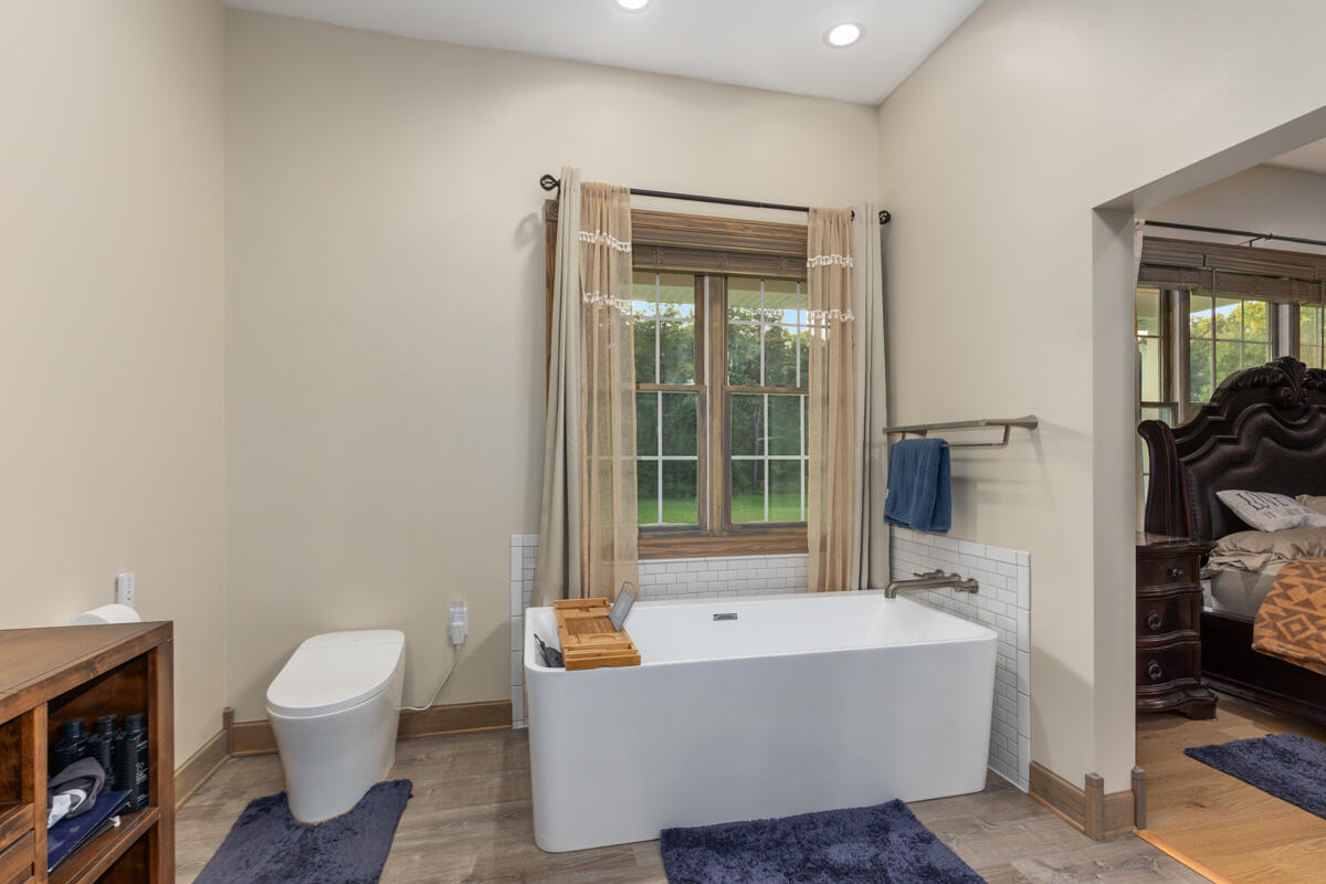 6432 Marsh Road Property Photo 24