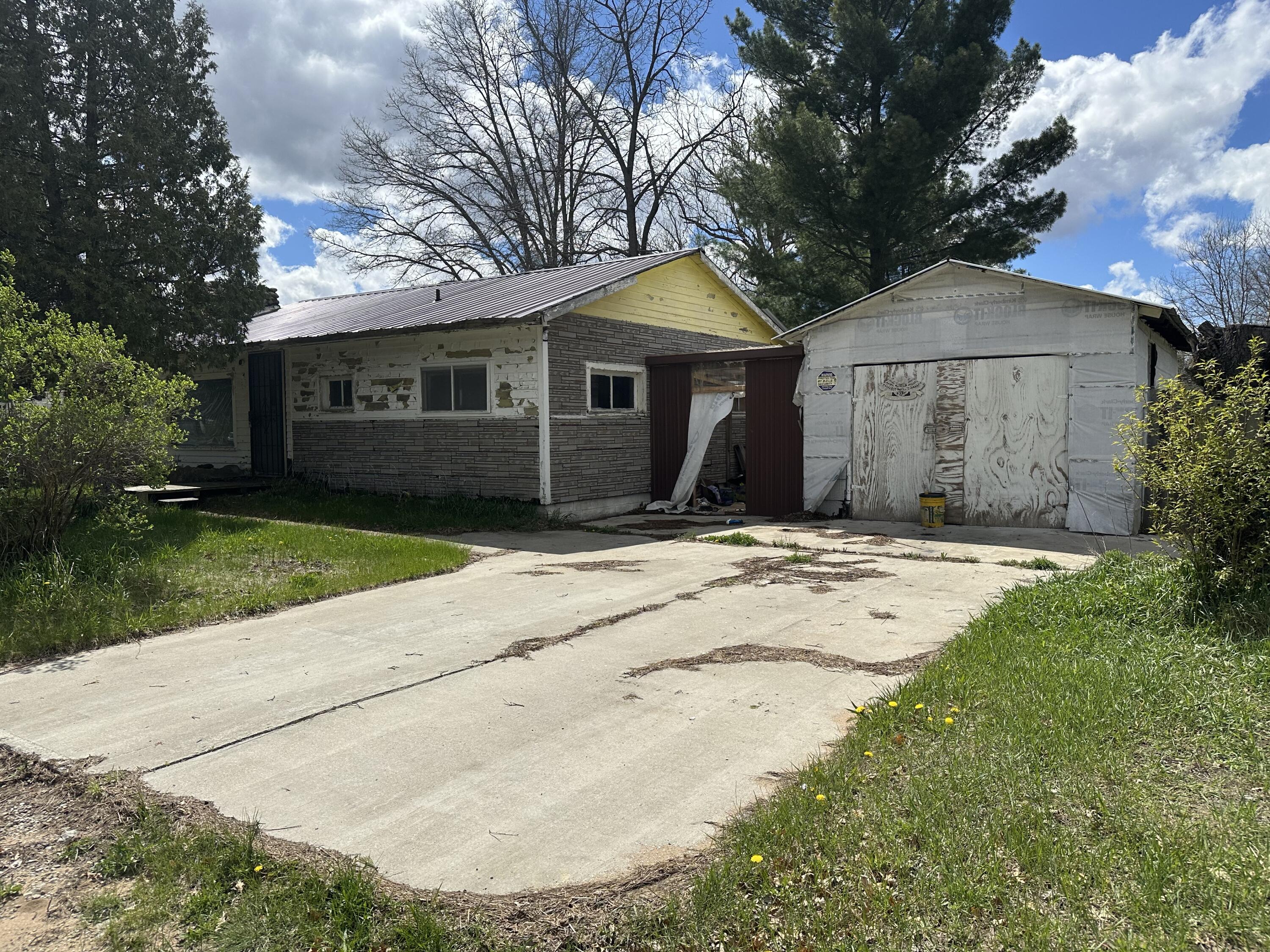 5967 S Forman Road Property Photo 1