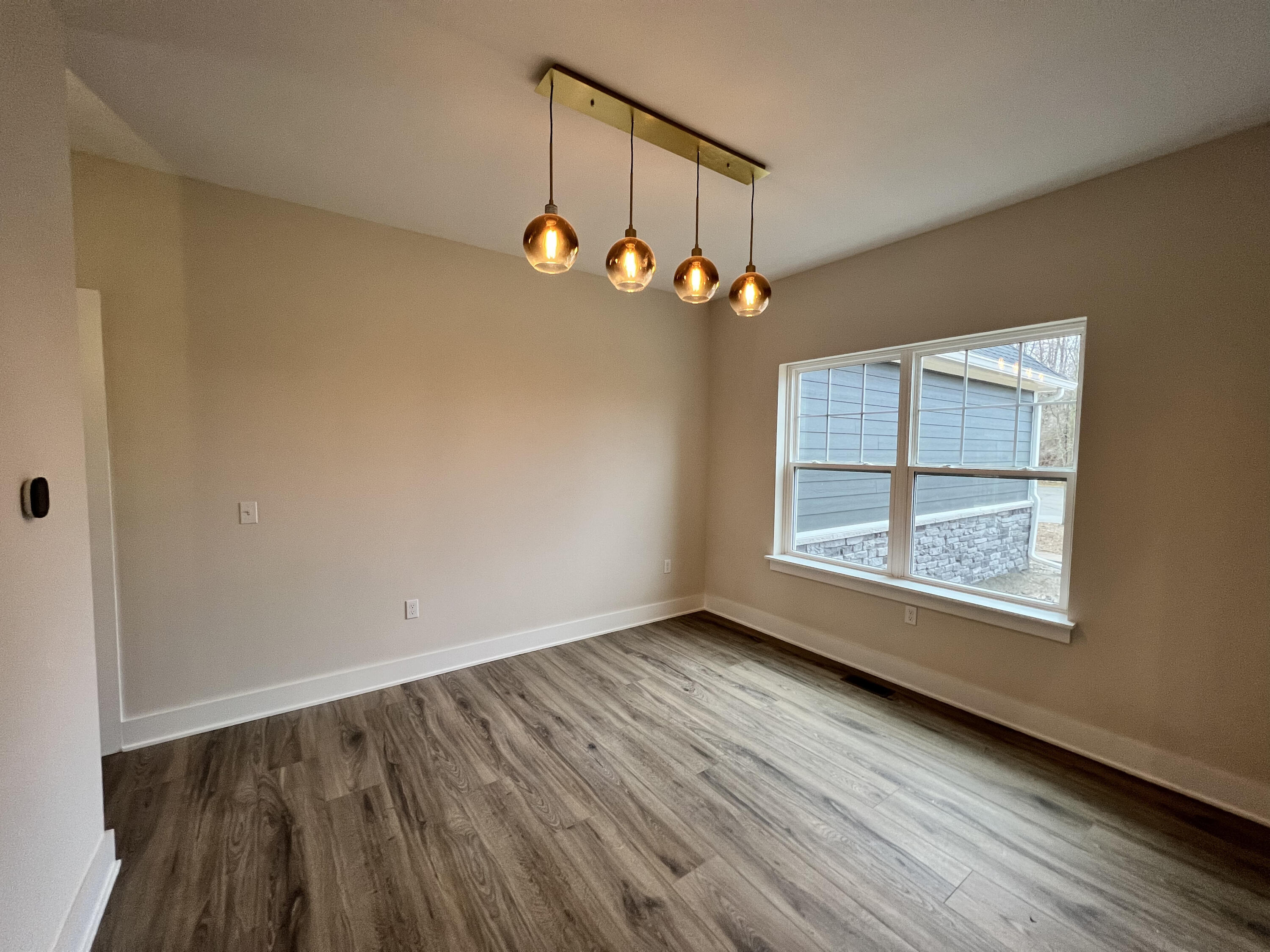 9935 White Tail Drive Property Photo 13