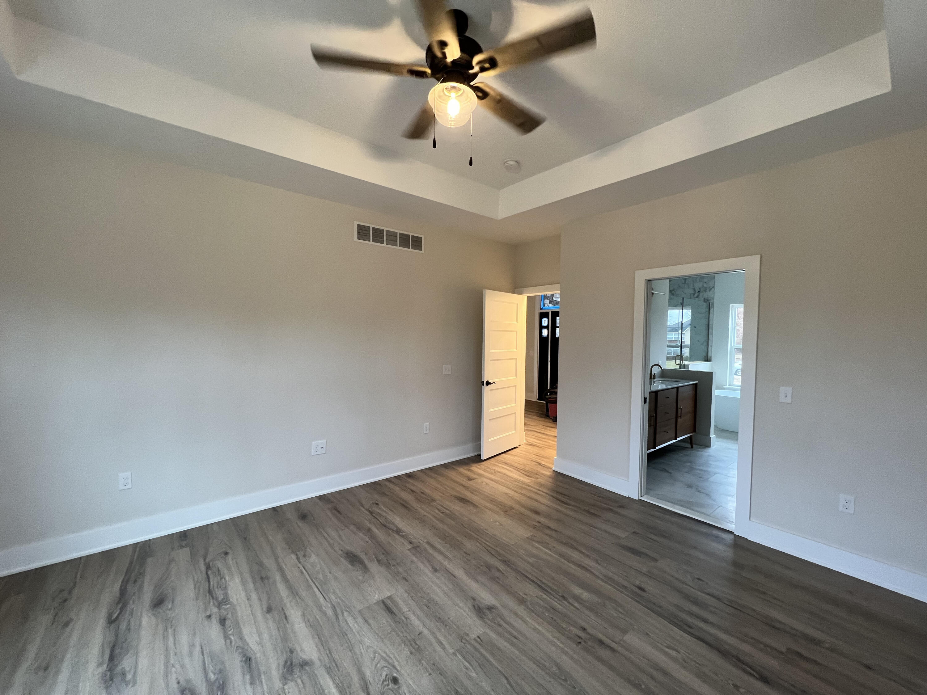 9935 White Tail Drive Property Photo 16