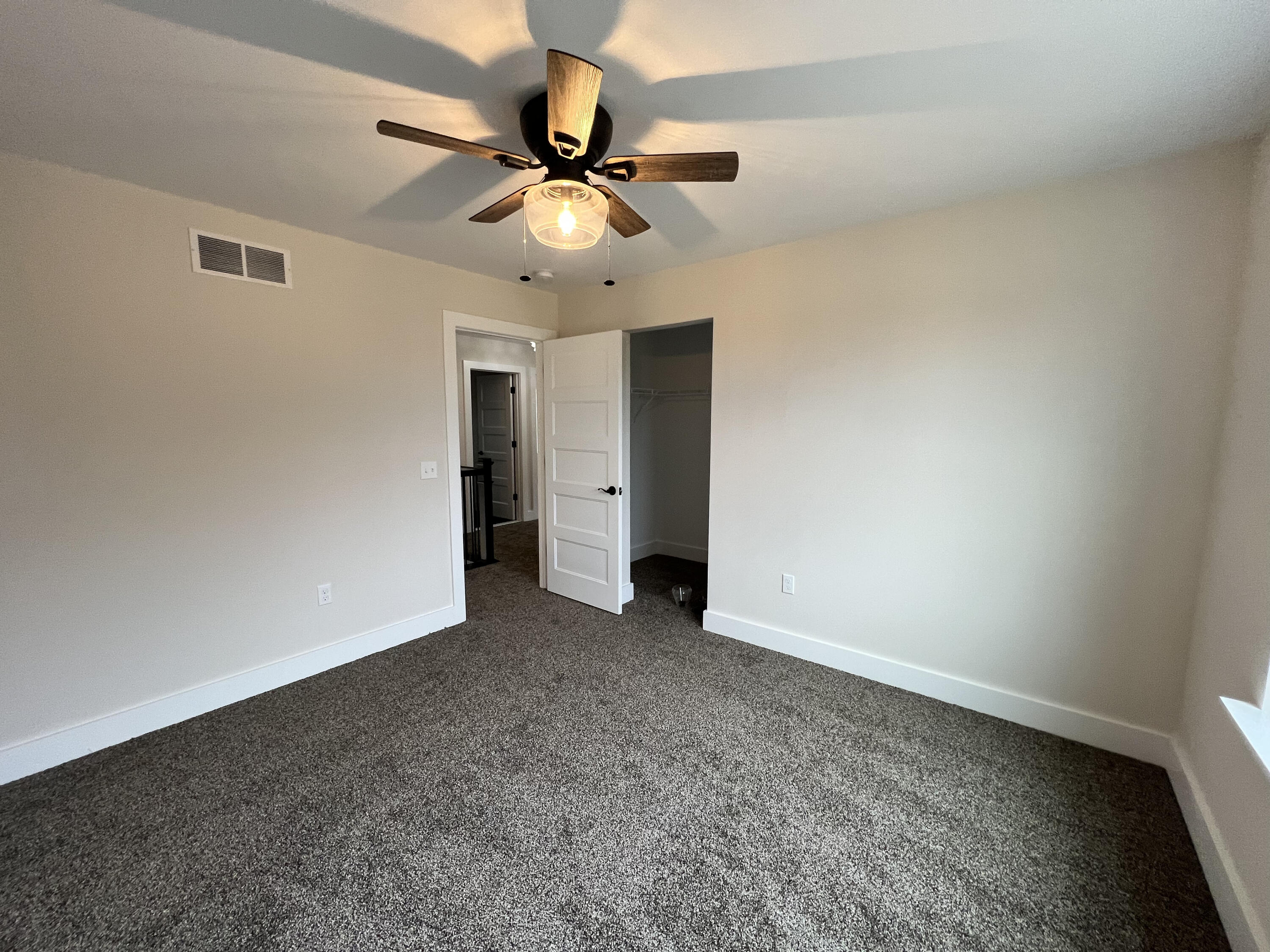 9935 White Tail Drive Property Photo 22