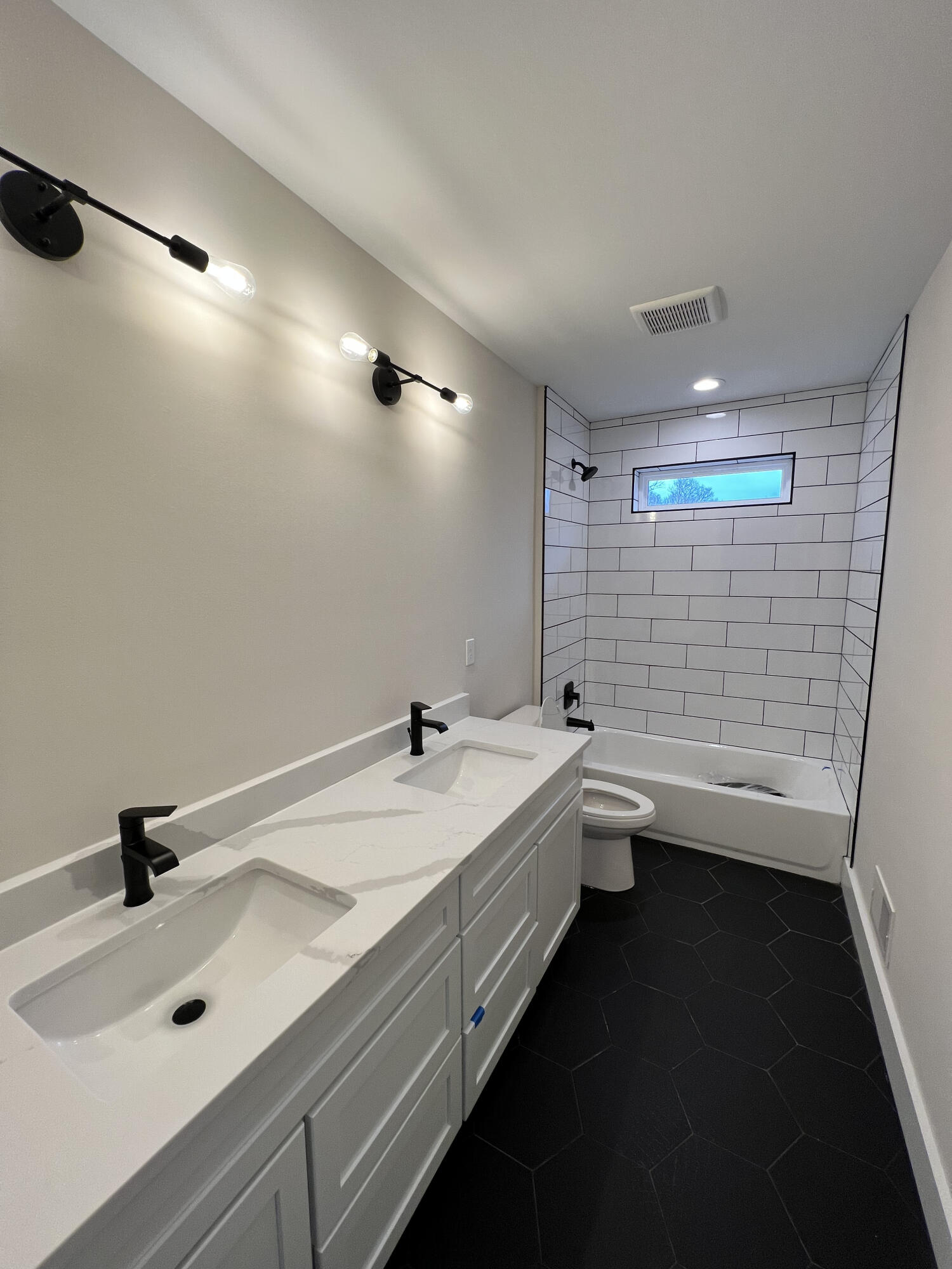 9935 White Tail Drive Property Photo 23