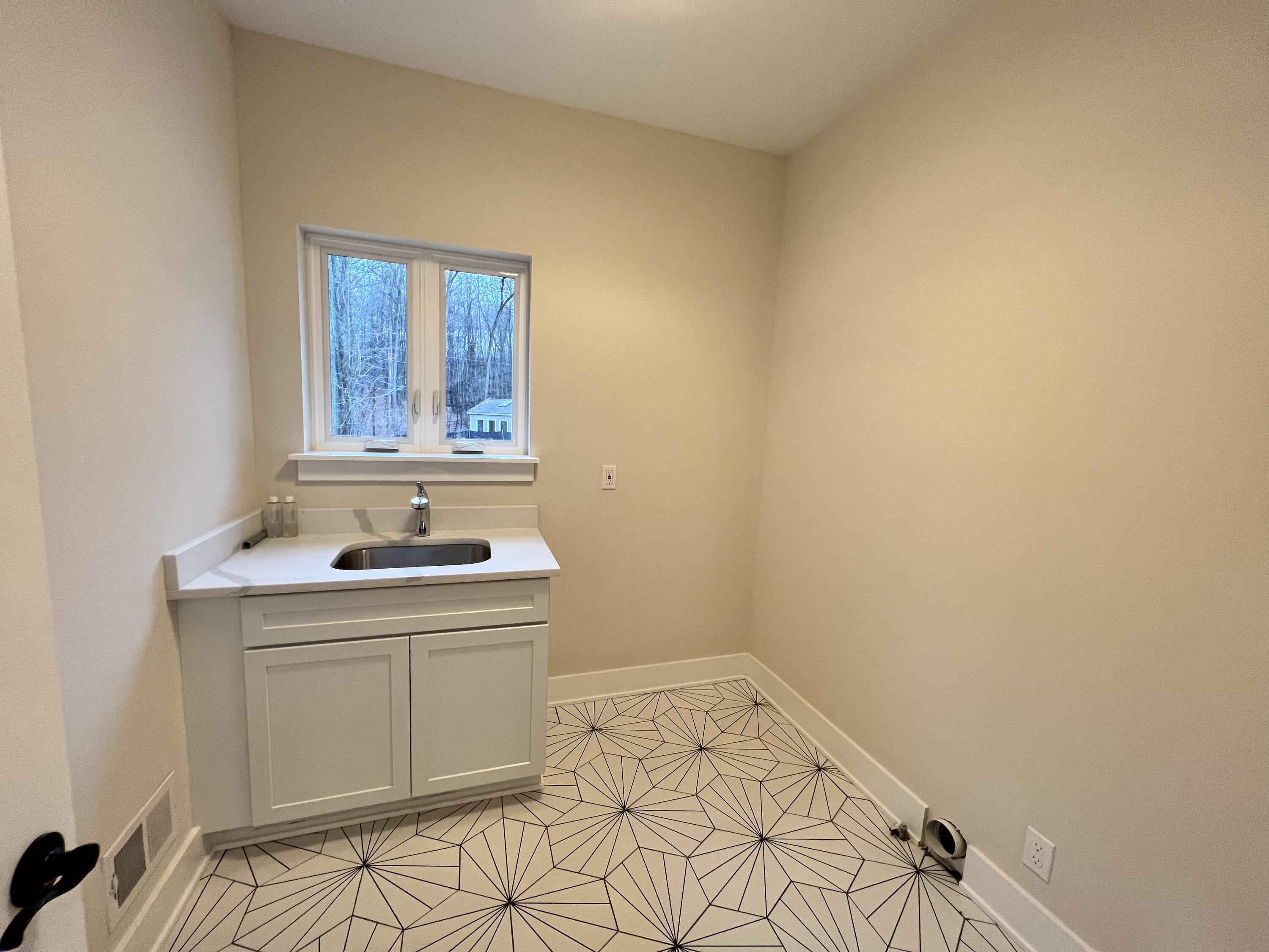 9935 White Tail Drive Property Photo 26