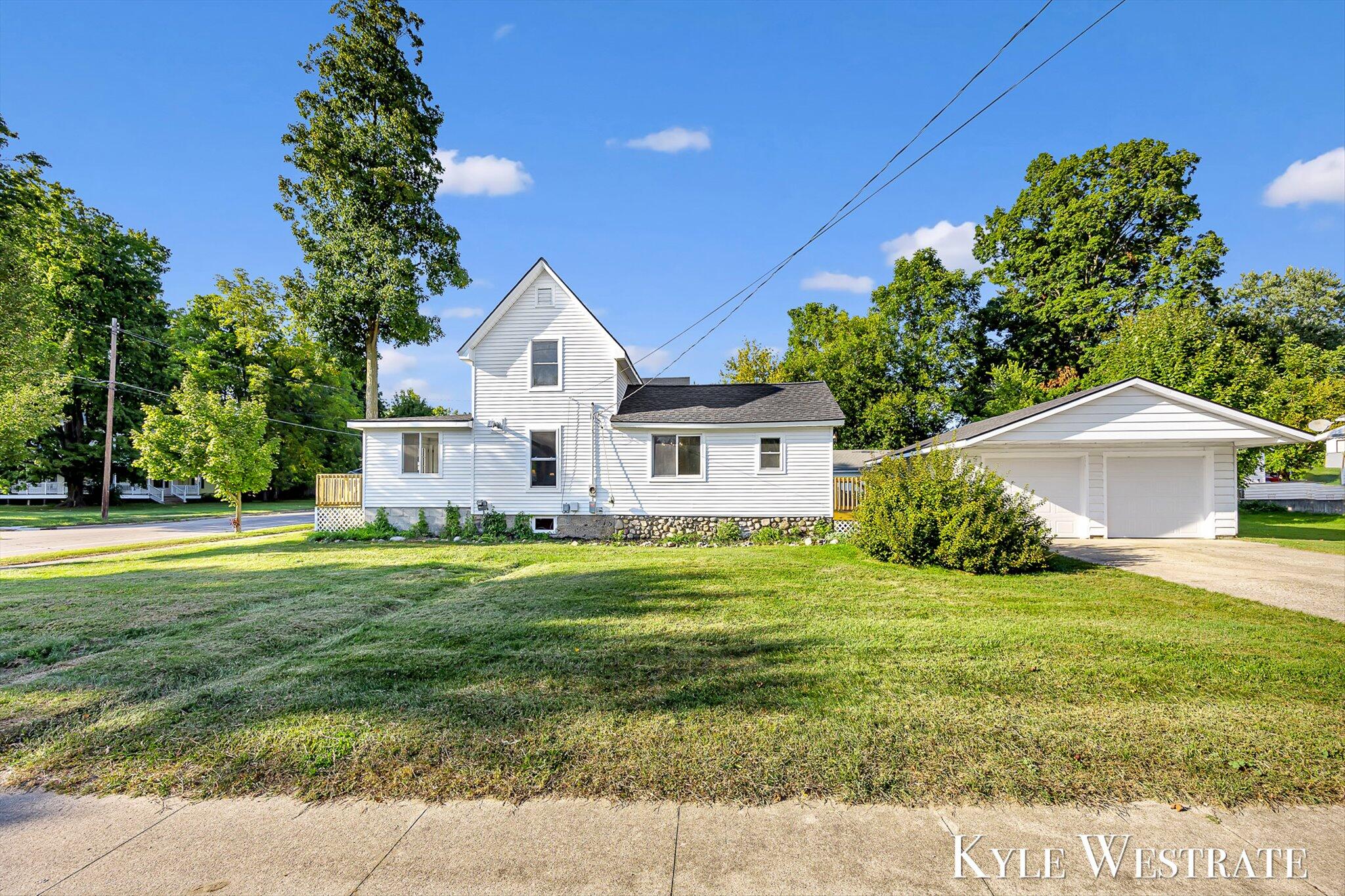 903 N Michigan Avenue Property Photo 1