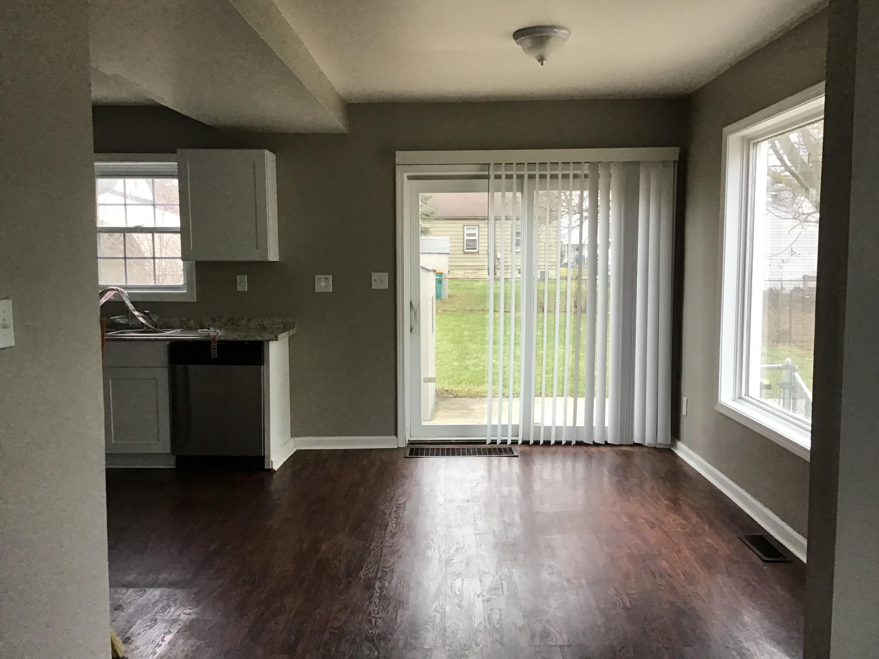 214 Detroit Street Property Photo 5