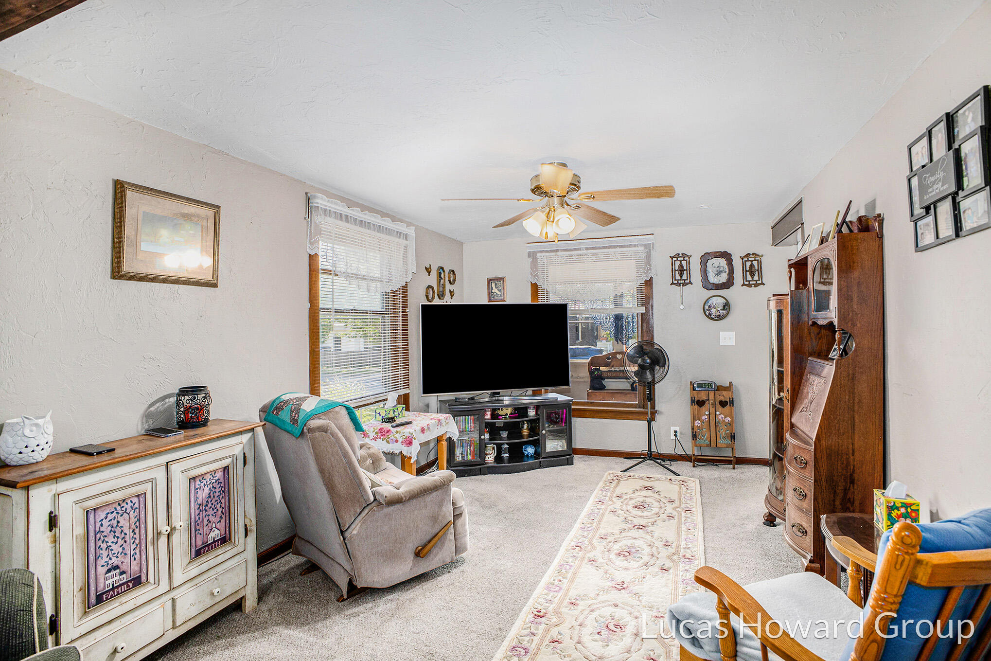 712 Lenore Avenue Property Photo 3