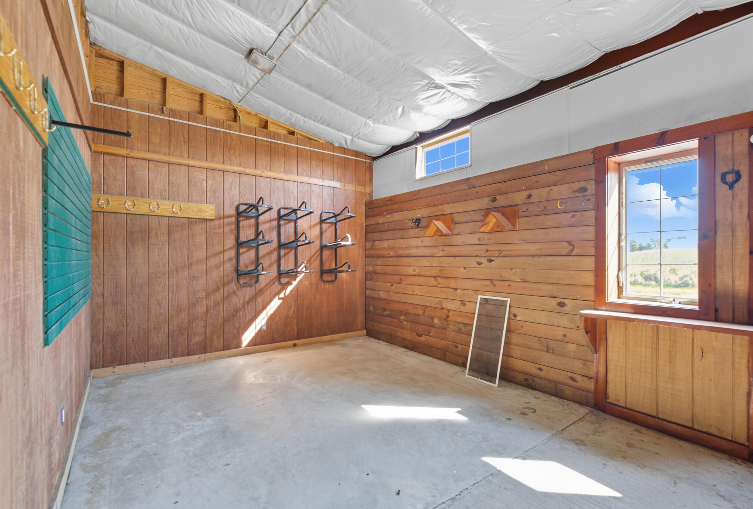 9121 E Bristol Road Property Photo 24