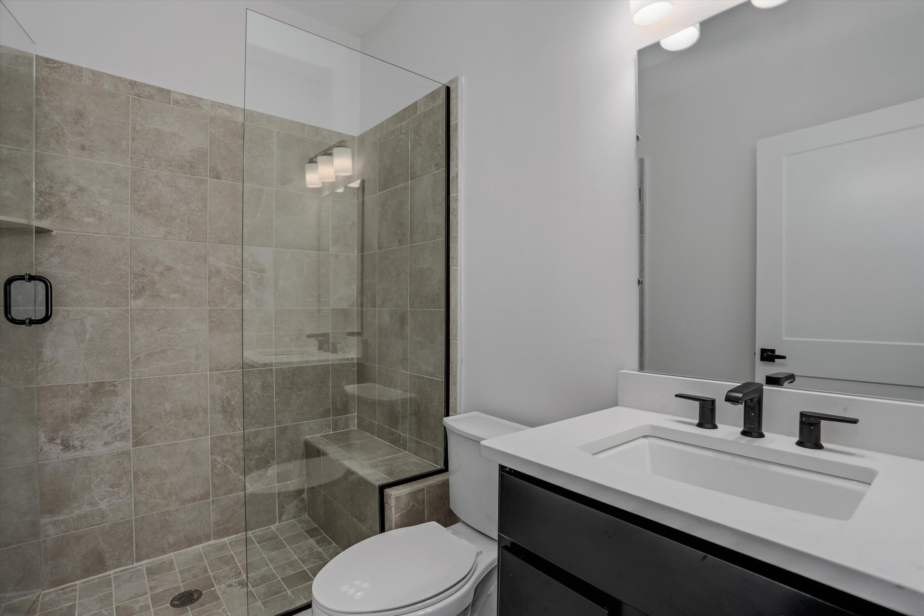 359 Amelia Circle Property Photo 7