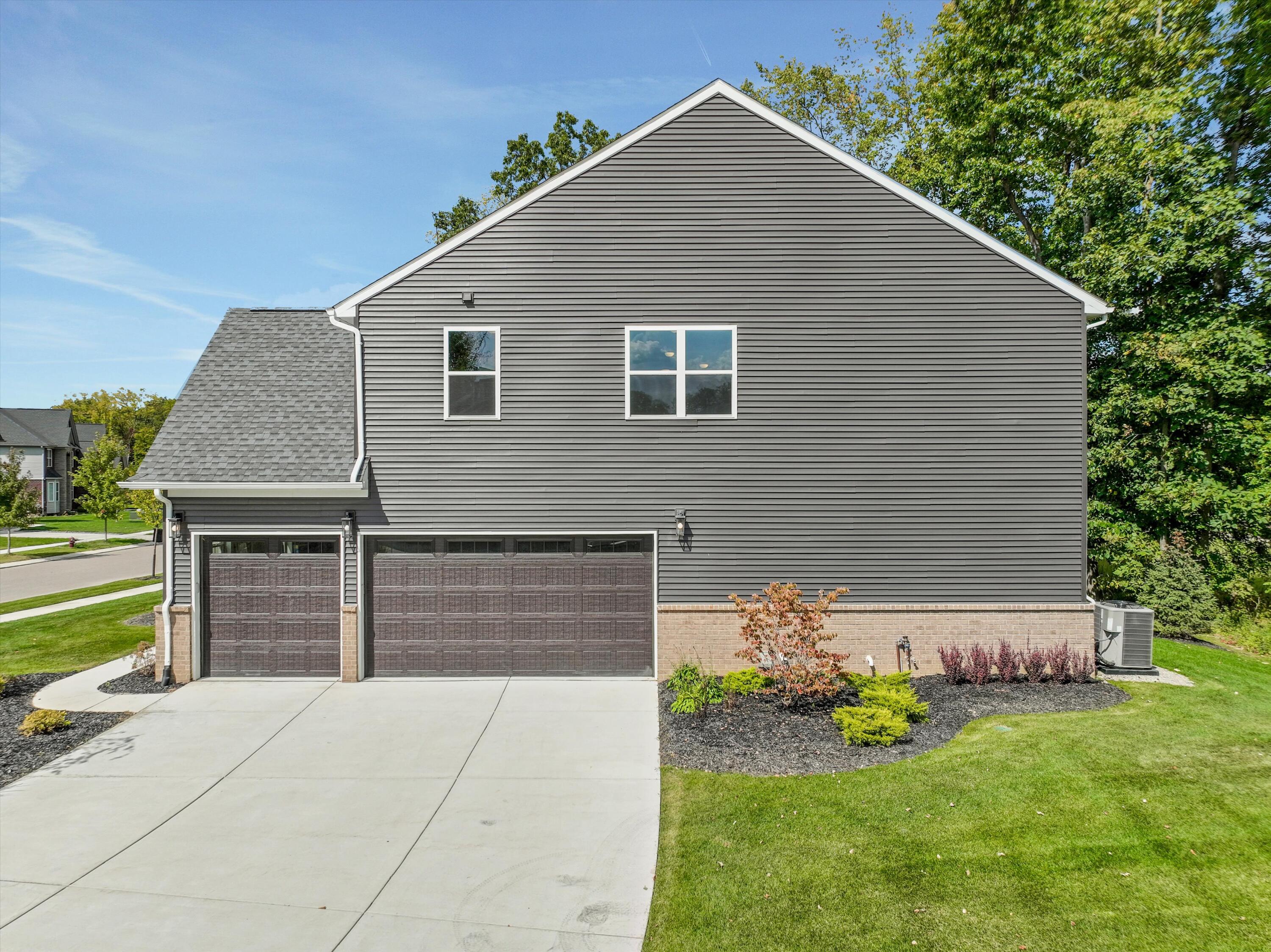 359 Amelia Circle Property Photo 45