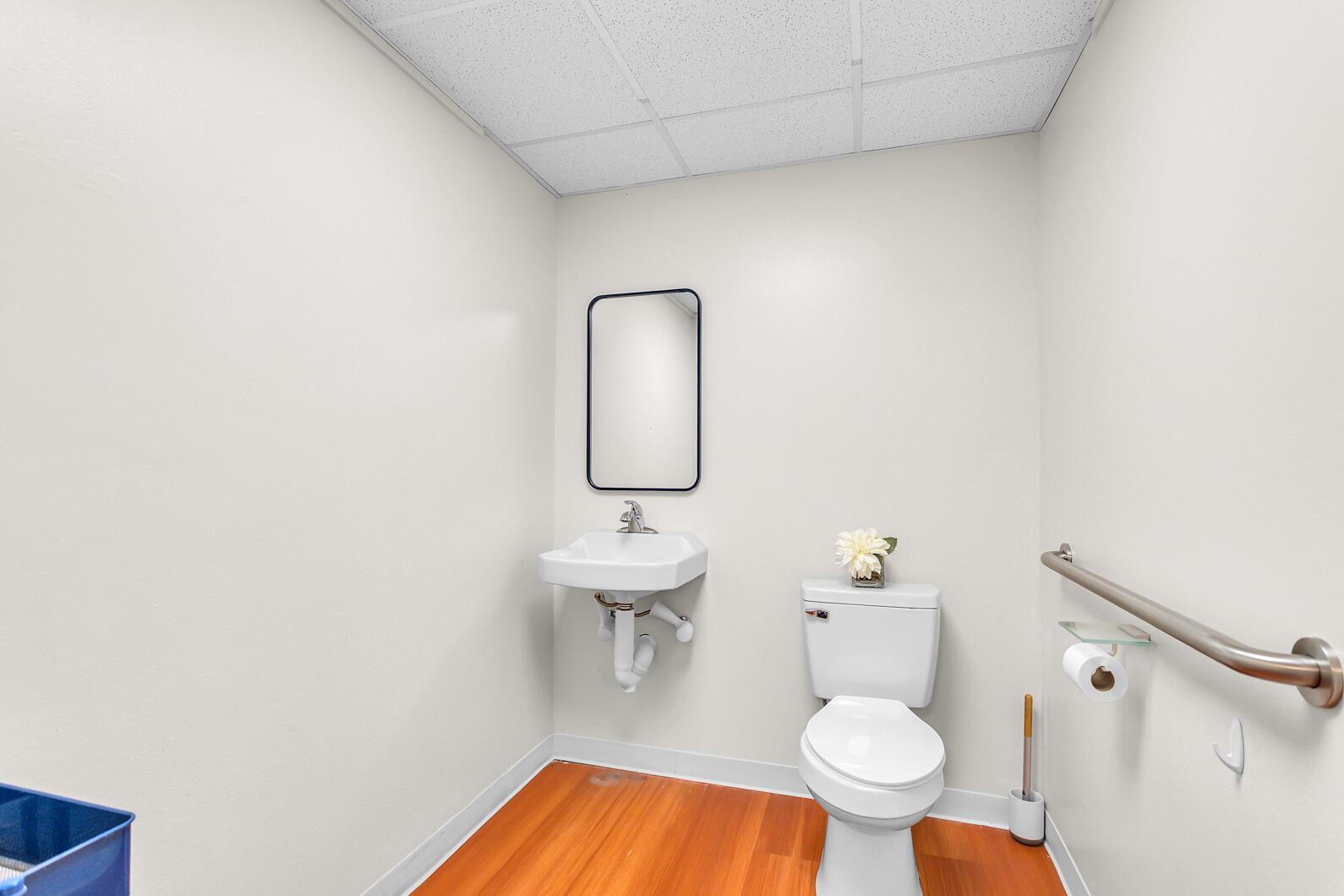 132 N Main Street Property Photo 8