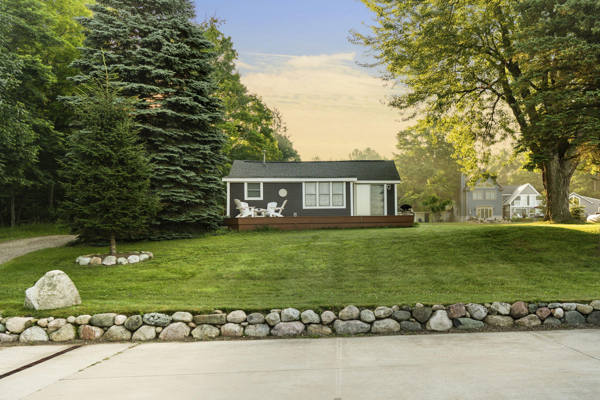 10862 Torchlight Lane Property Photo 15