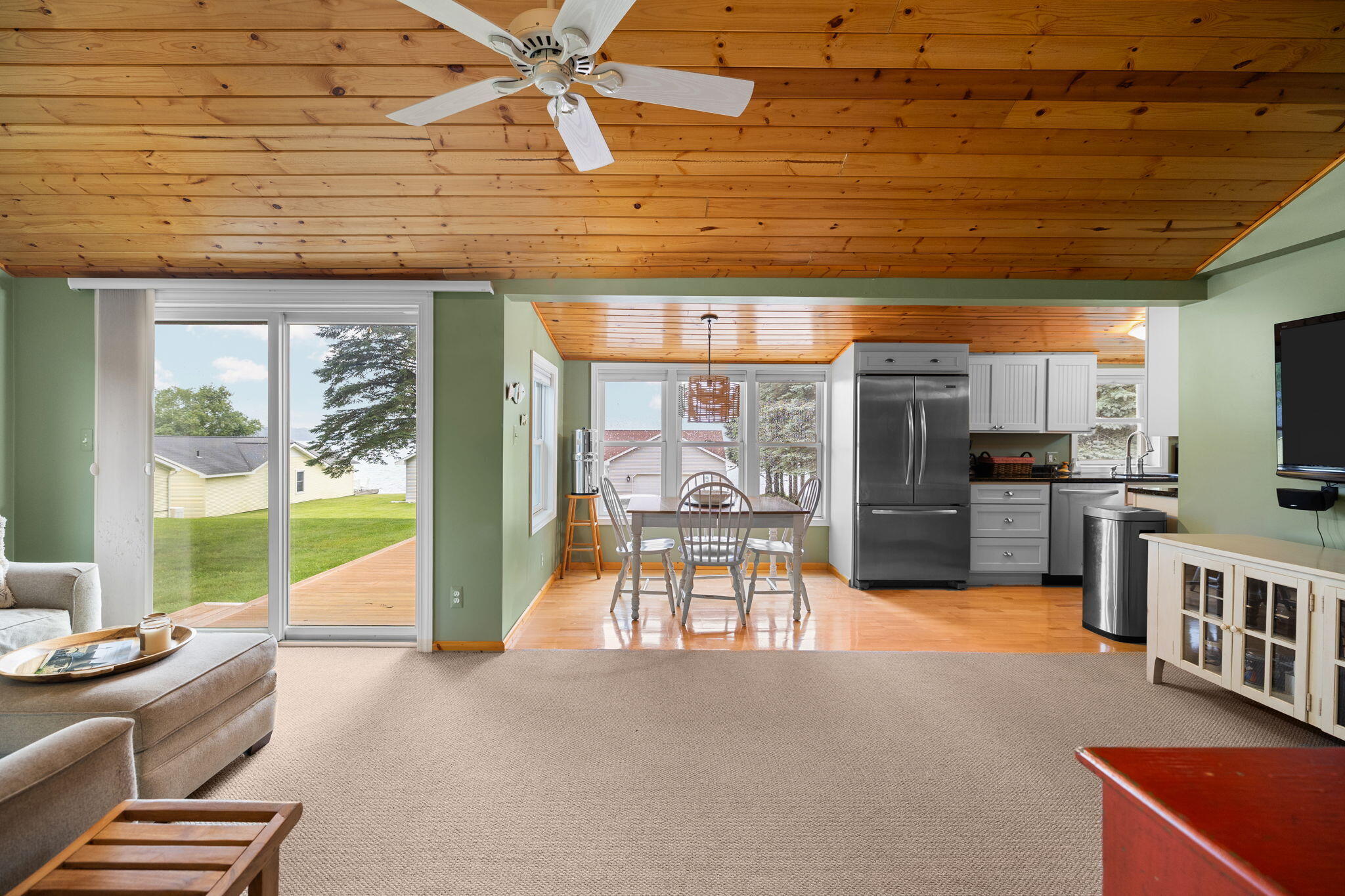 10862 Torchlight Lane Property Photo 24