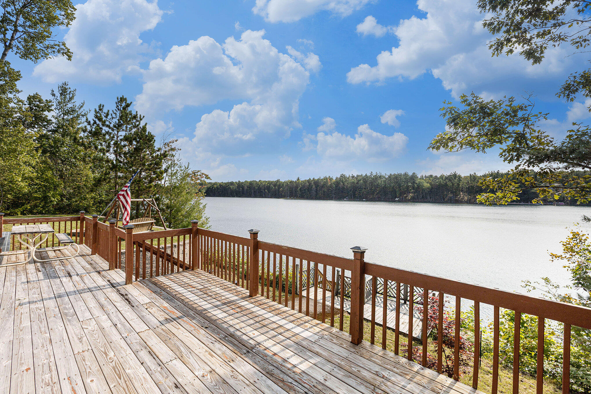 8804 Sunset Trail Road Ne Property Photo 4