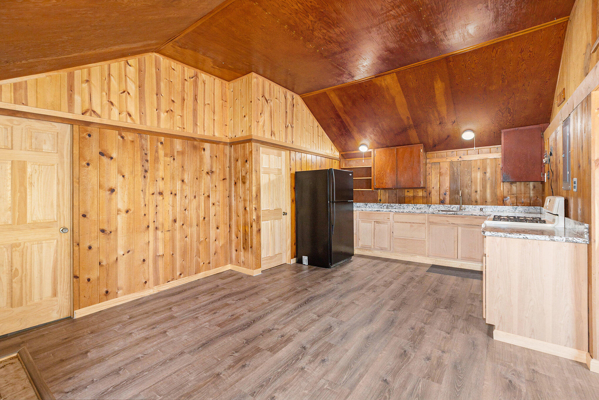 8804 Sunset Trail Road Ne Property Photo 14