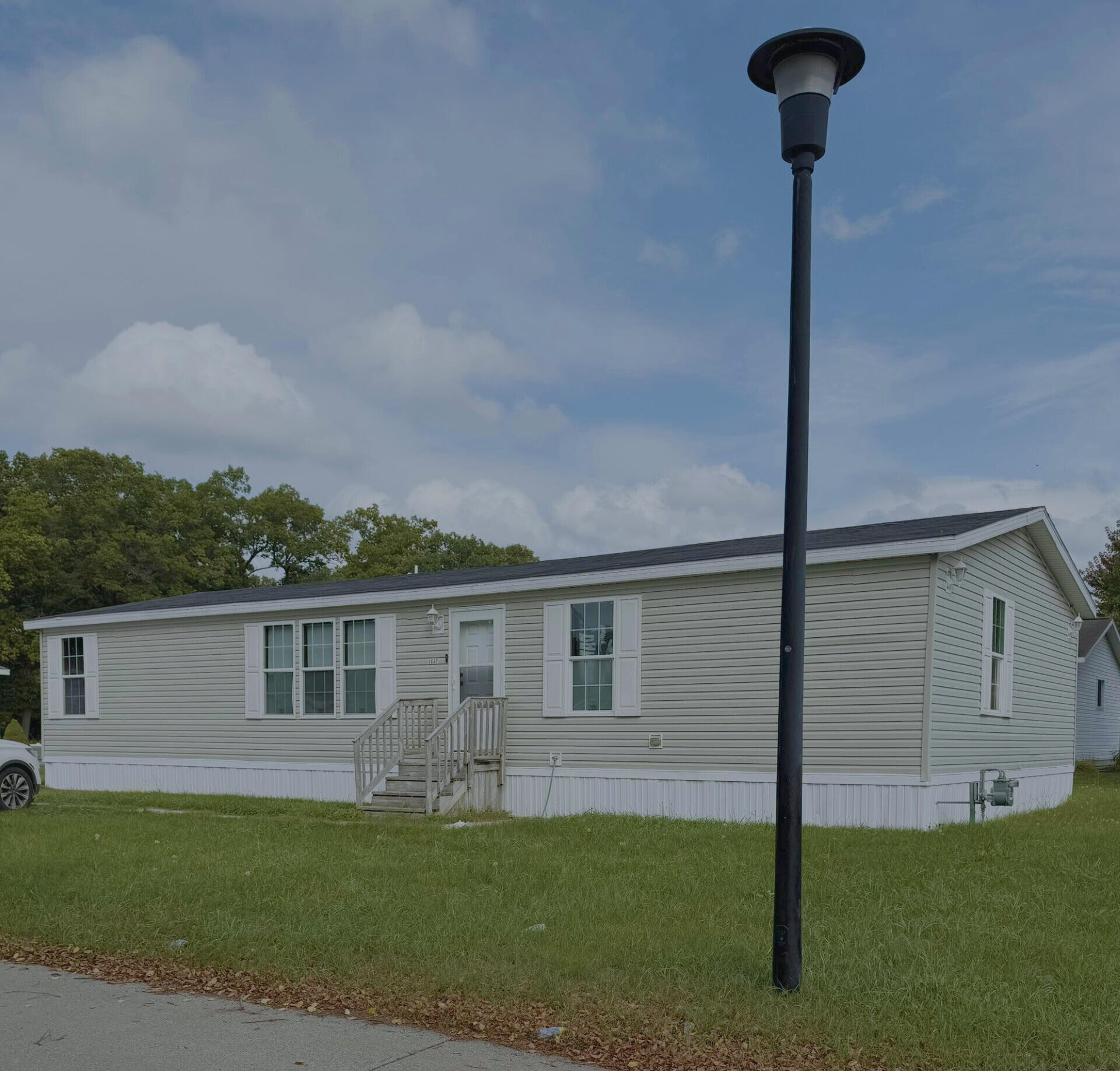 1832 Pepperwood Trail W Property Photo 1