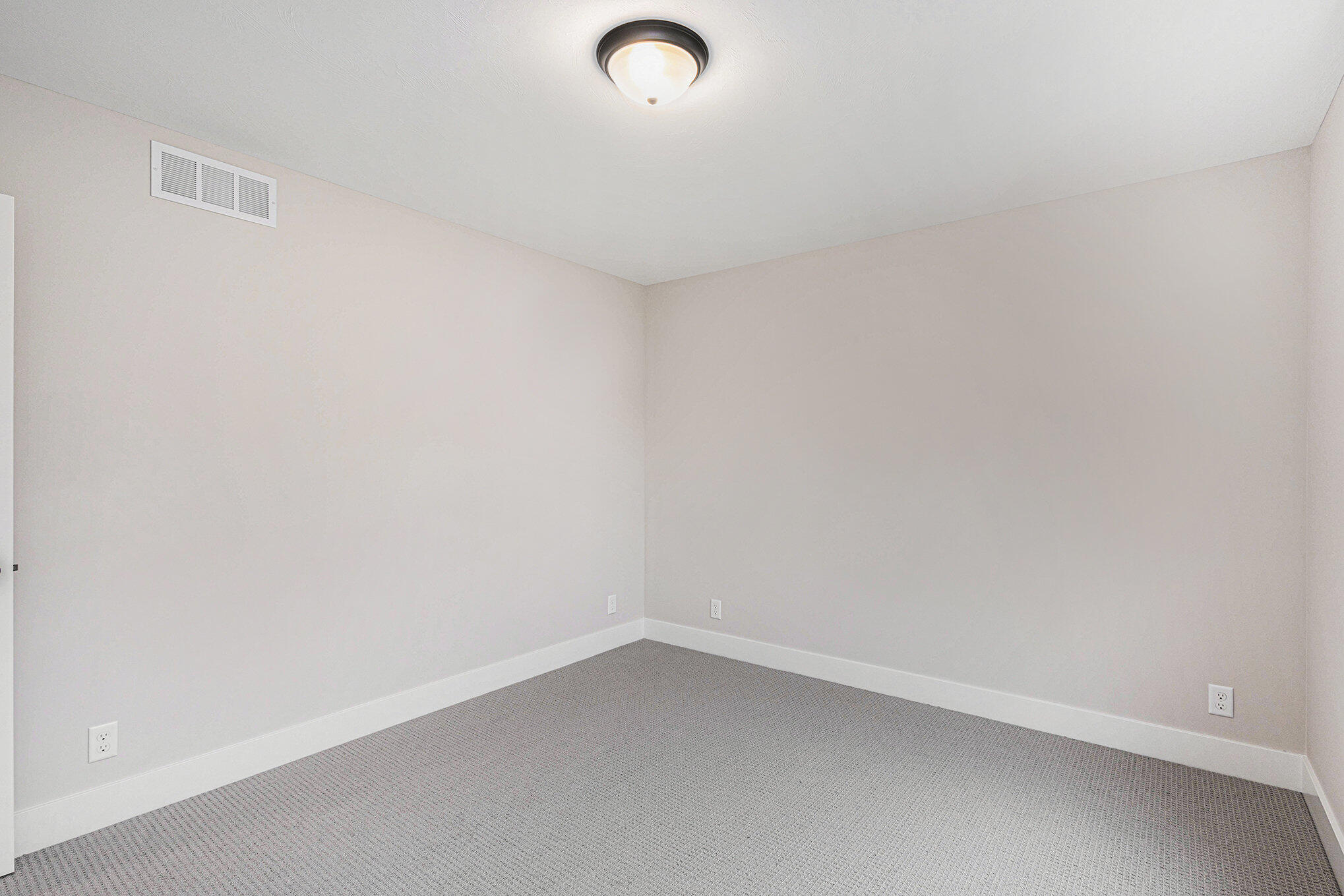 5577 Timberstone Lane Property Photo 32