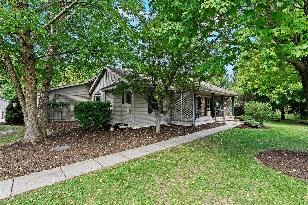 1435 Epley Road Property Photo 3